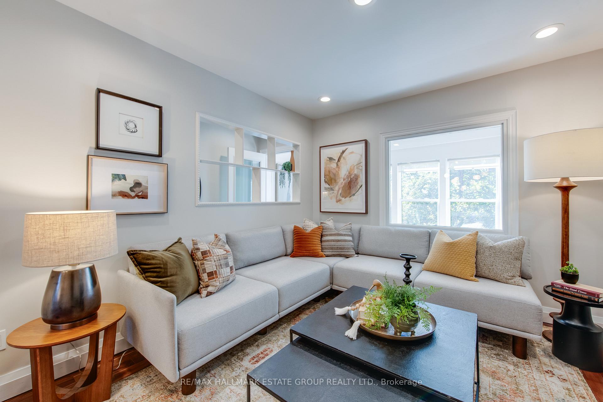 Photo 9 of 23 Caroline Avenue, Toronto, South Riverdale — HOMEH