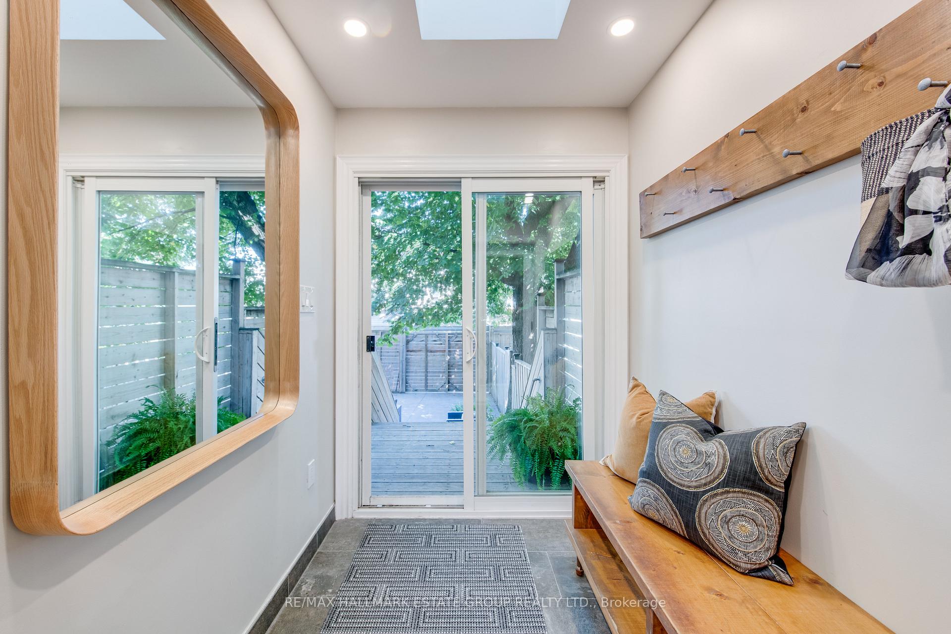Photo 19 of 23 Caroline Avenue, Toronto, South Riverdale — HOMEH