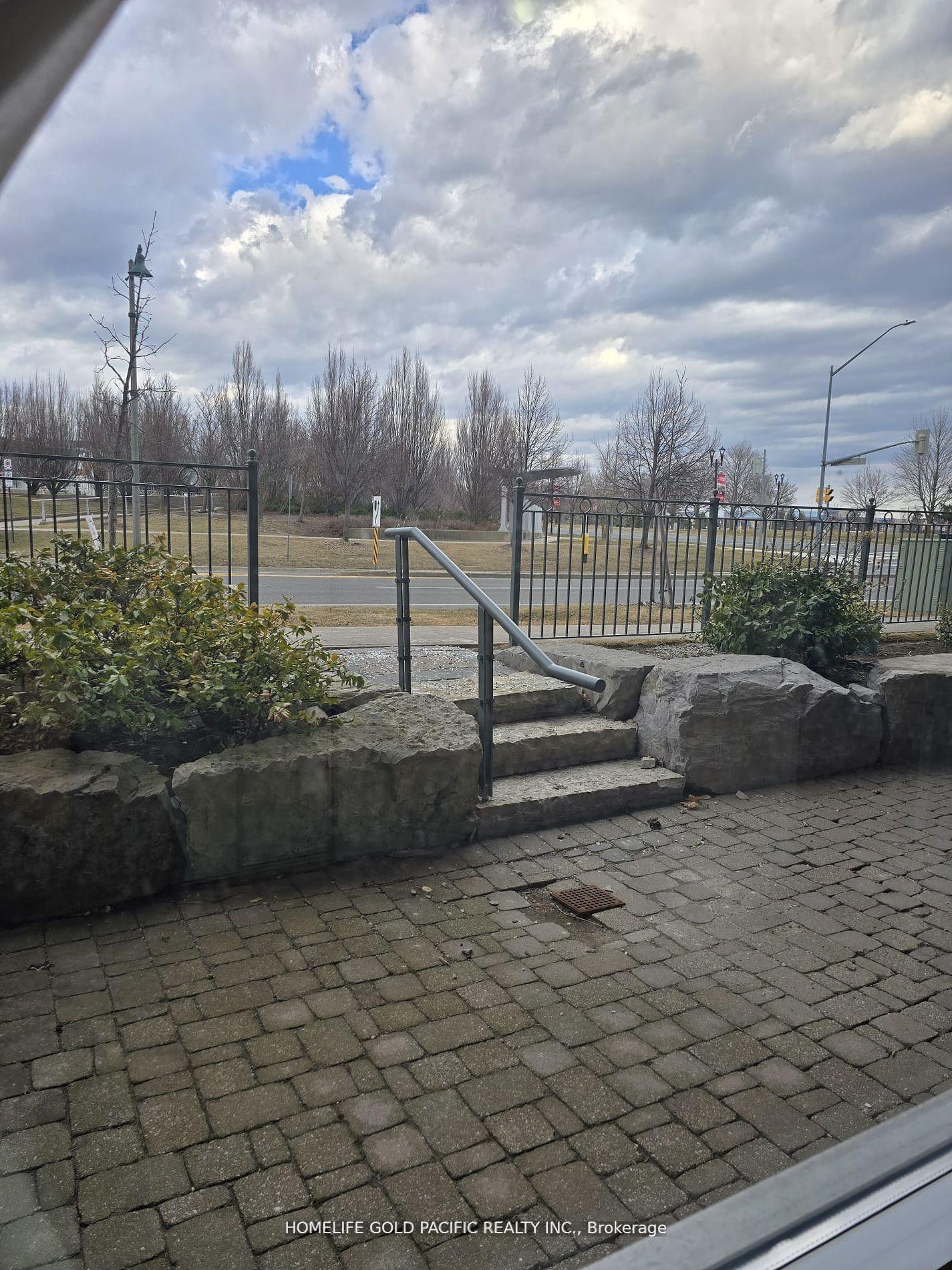 Photo 14 of Unit 117, 33 Cox Boulevard, Markham, Unionville — HOMEH