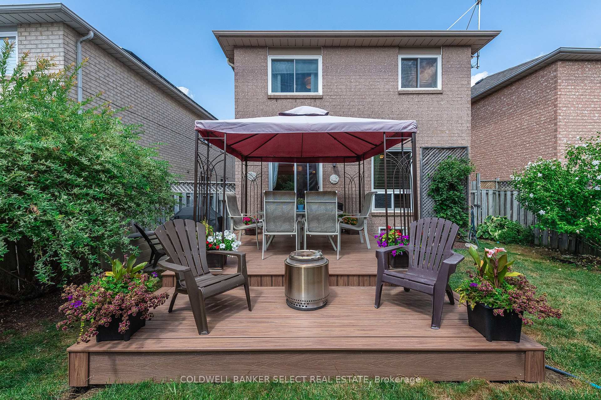 Photo 55 of 17 Saddletree Trail, Brampton, Brampton West — HOMEH