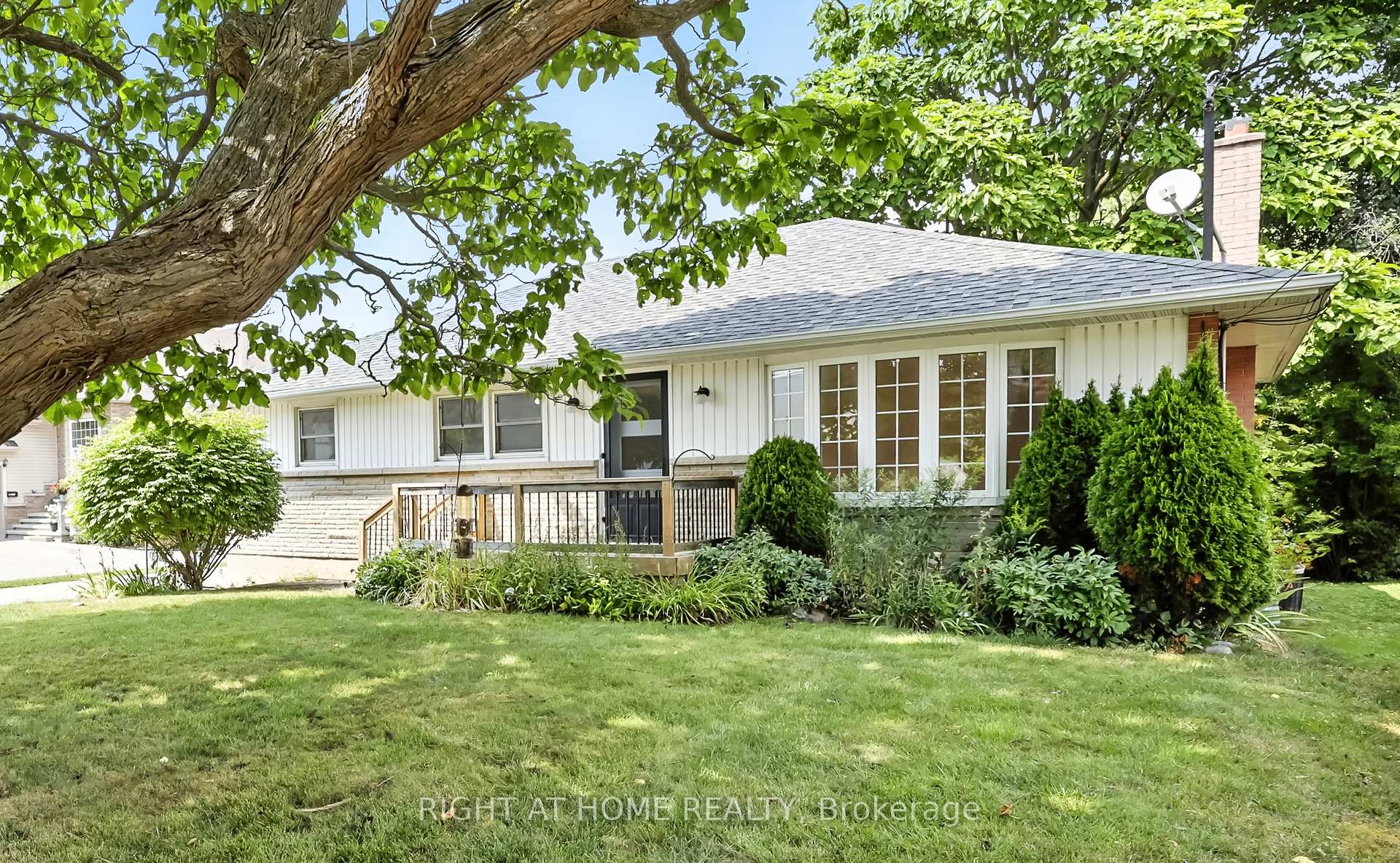 Front of 1416 Nash Road