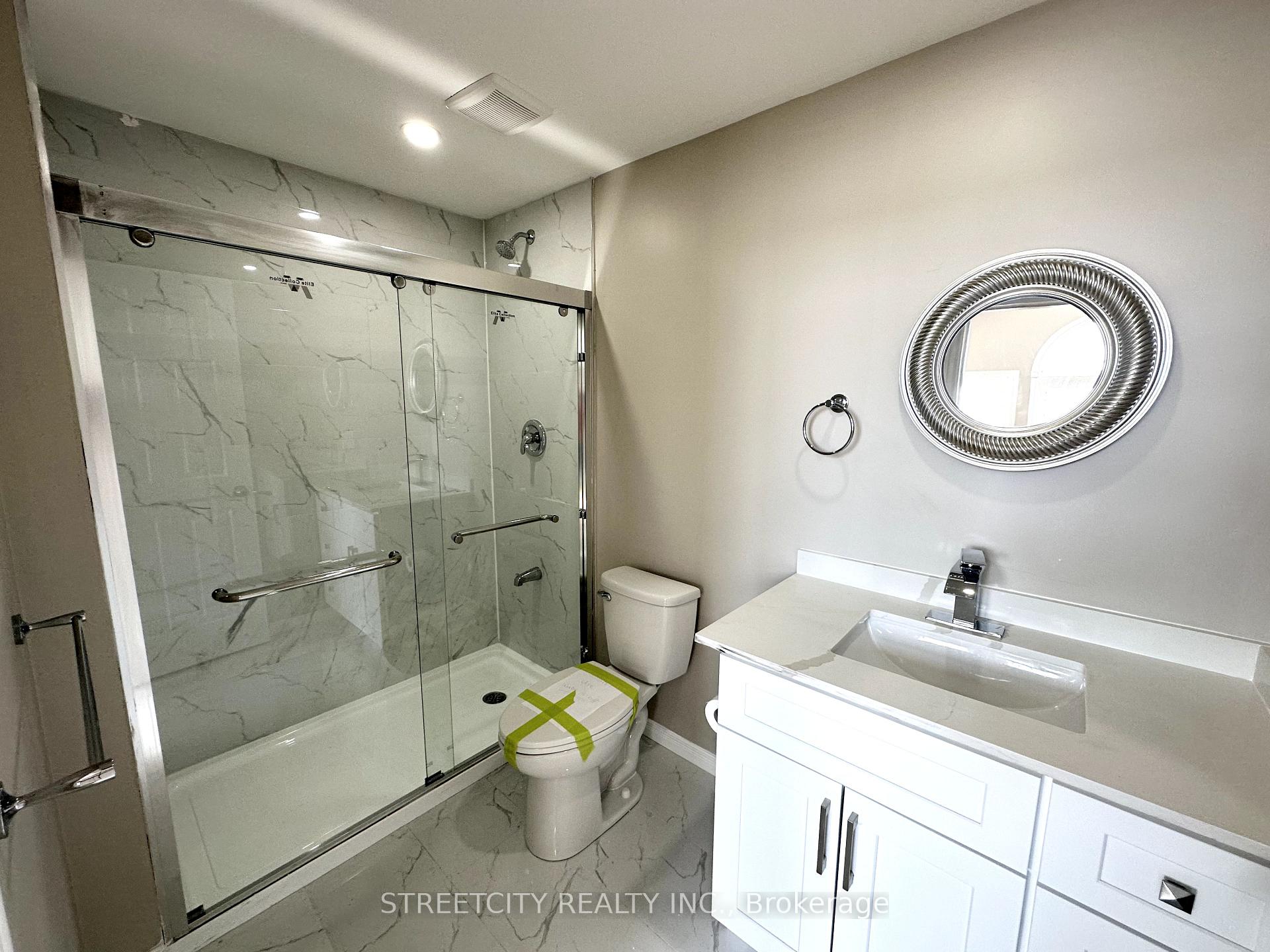 Photo 17 of 3053 Meadowgate Boulevard, London, South U — HOMEH