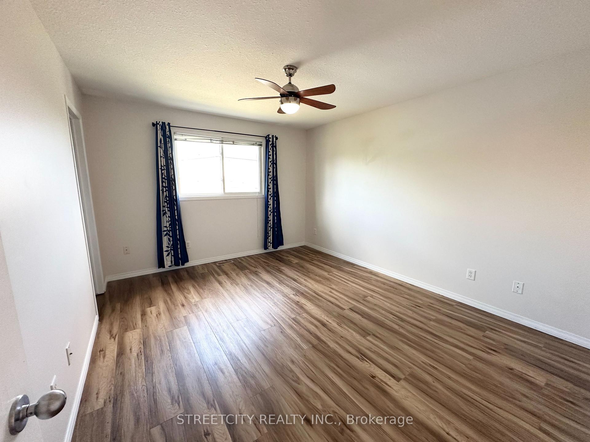Photo 21 of 3053 Meadowgate Boulevard, London, South U — HOMEH