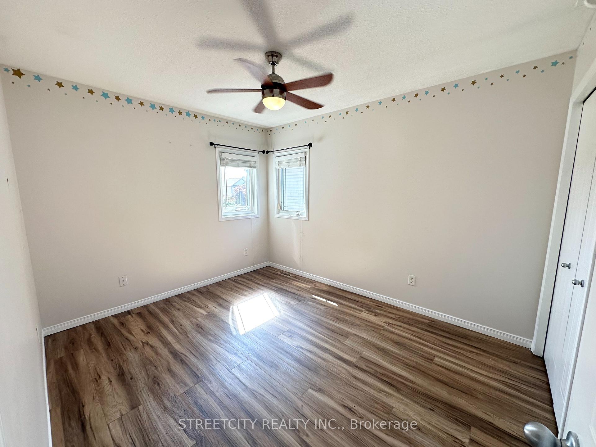Photo 22 of 3053 Meadowgate Boulevard, London, South U — HOMEH