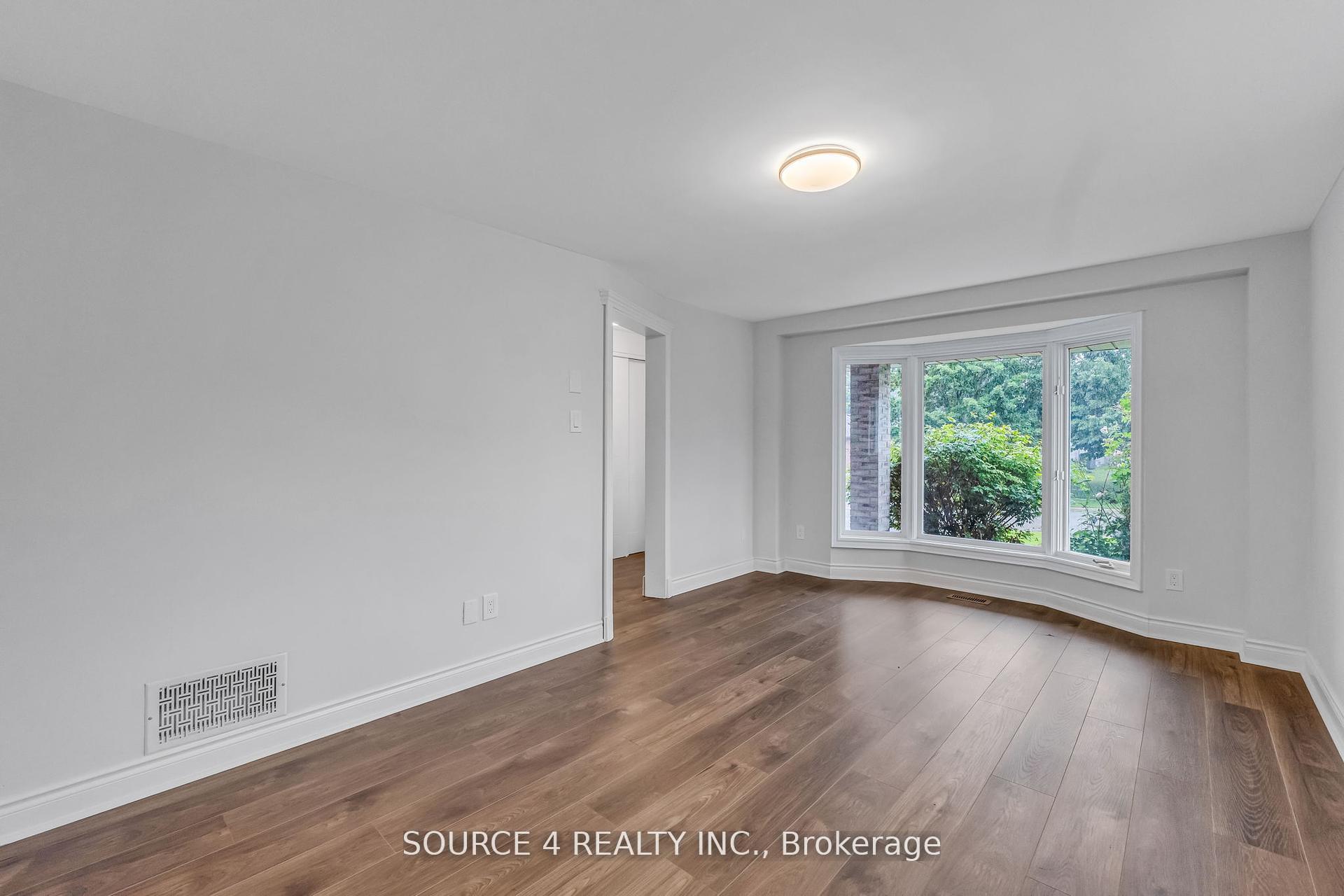 Photo 10 of 617 Canfield Place, Shelburne — HOMEH