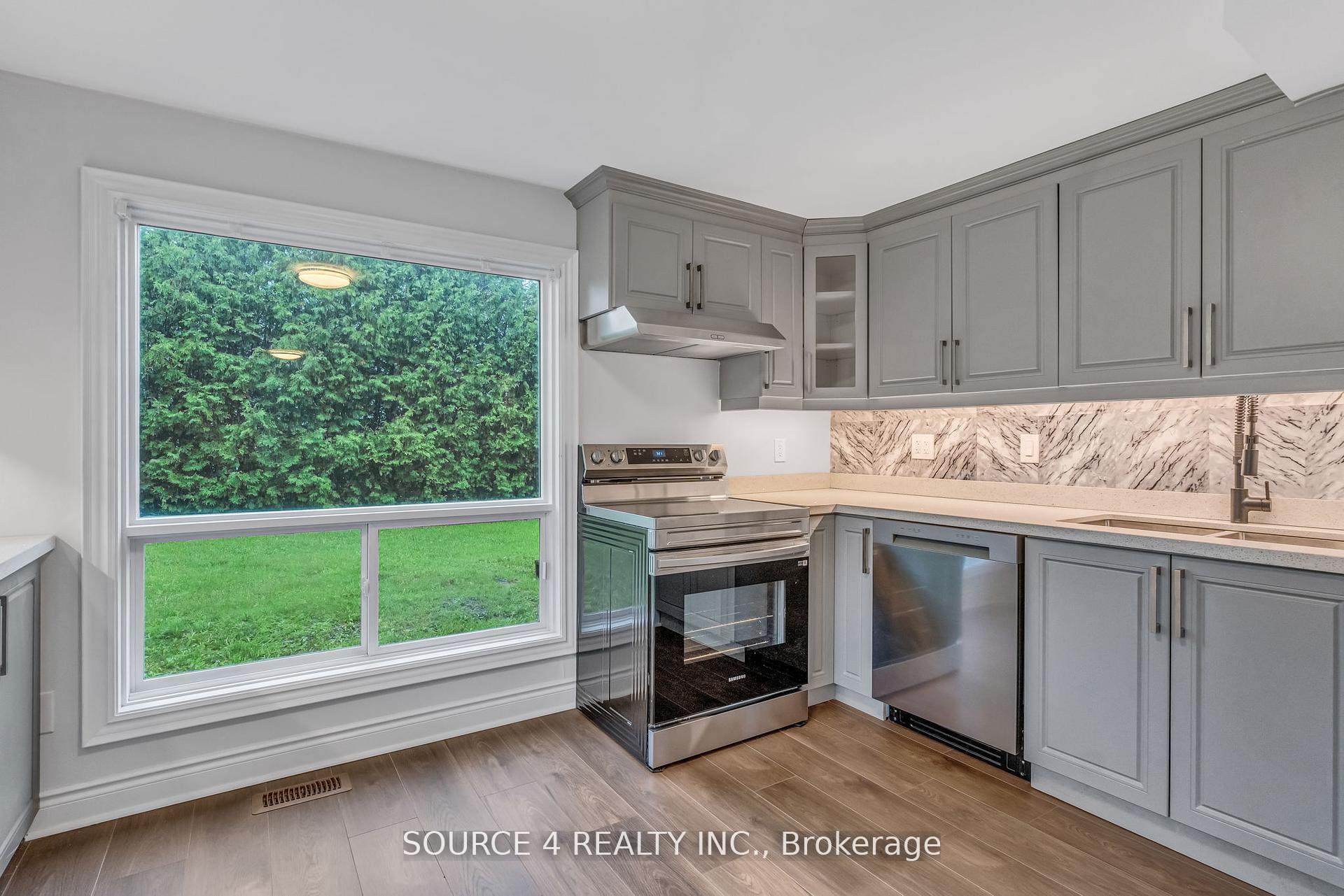Photo 13 of 617 Canfield Place, Shelburne — HOMEH