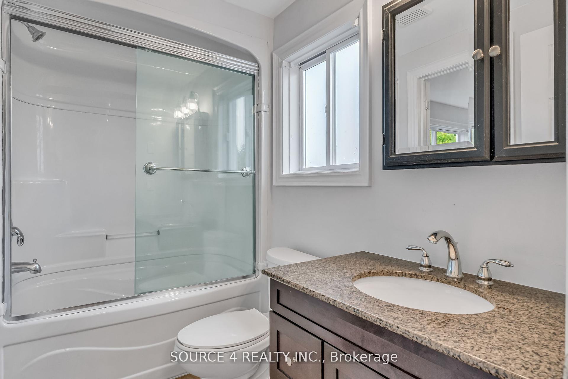 Photo 25 of 617 Canfield Place, Shelburne — HOMEH