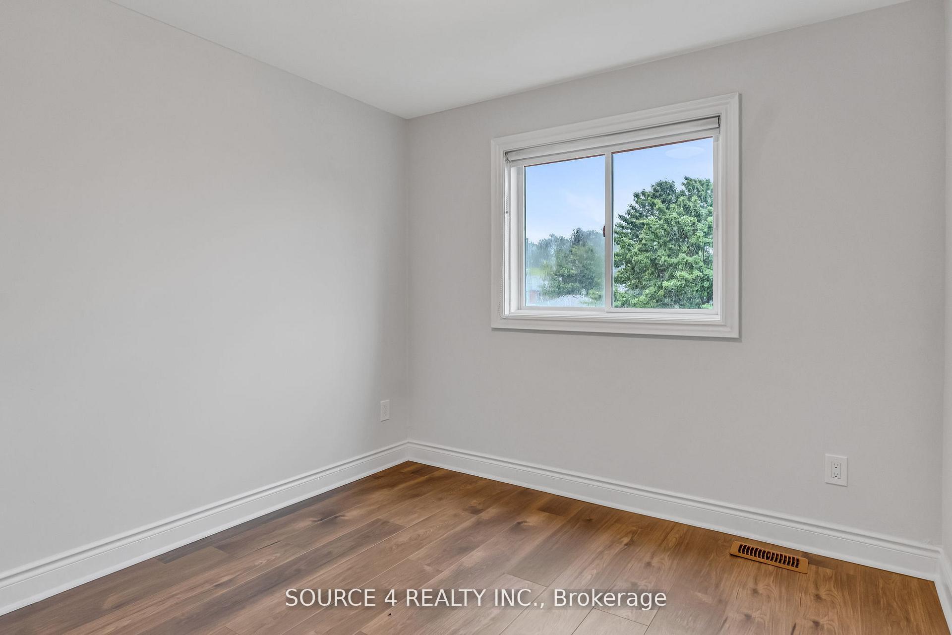 Photo 26 of 617 Canfield Place, Shelburne — HOMEH