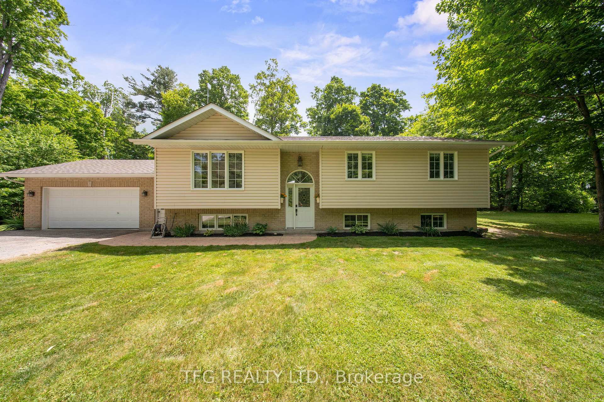 Front of 280 Porter Road