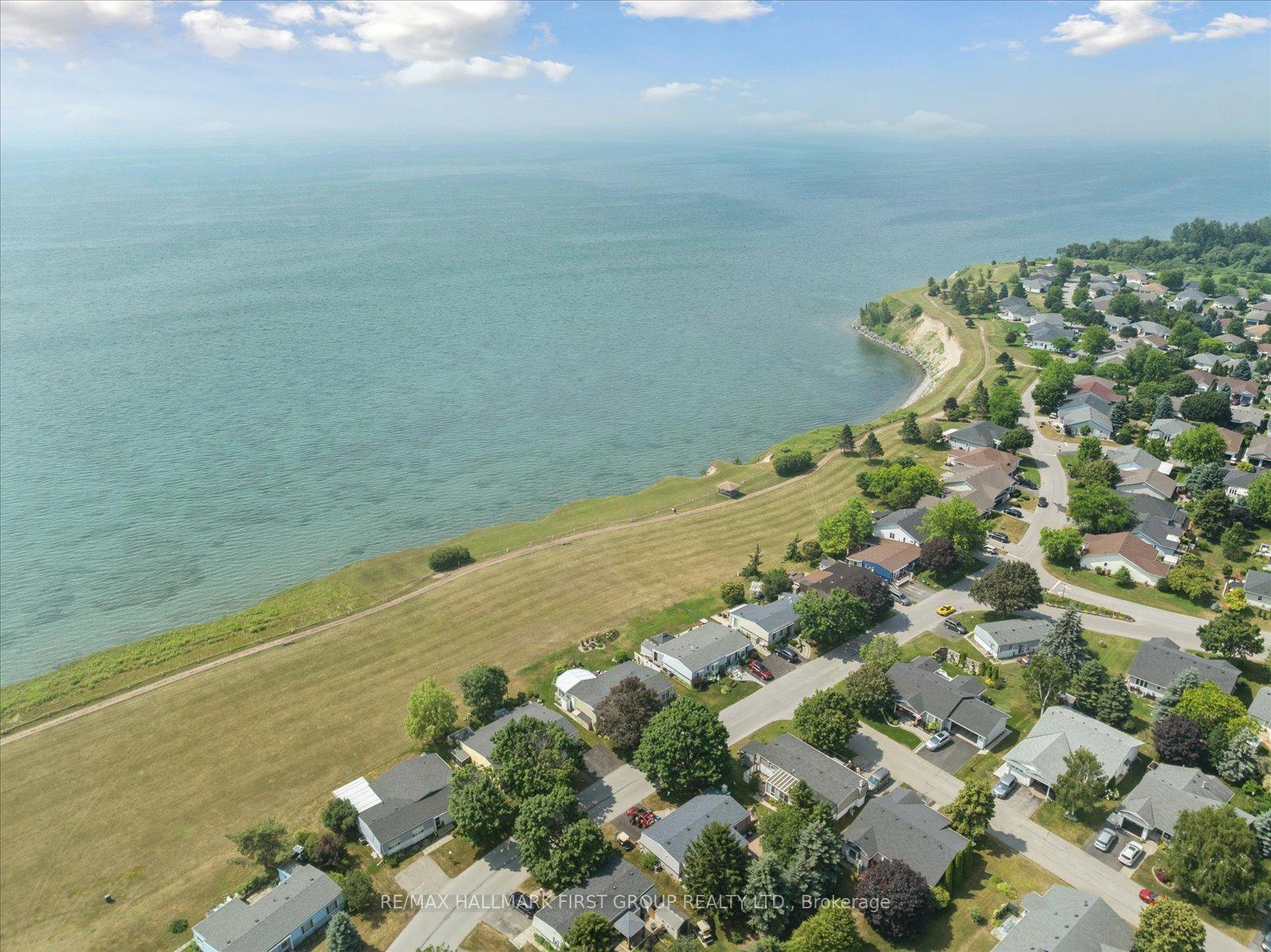 Photo 41 of 27 Wilmot Trail, Clarington, Bowmanville — HOMEH