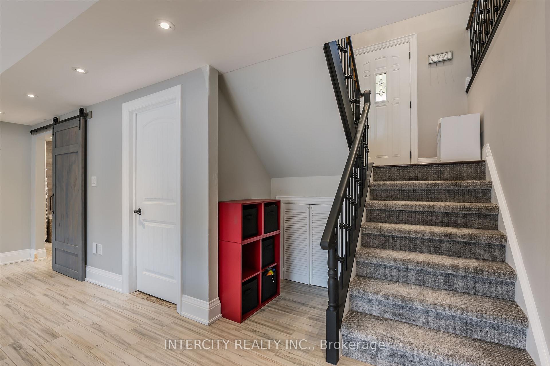 Photo 43 of 146 Connaught Crescent, Caledon, Bolton West — HOMEH