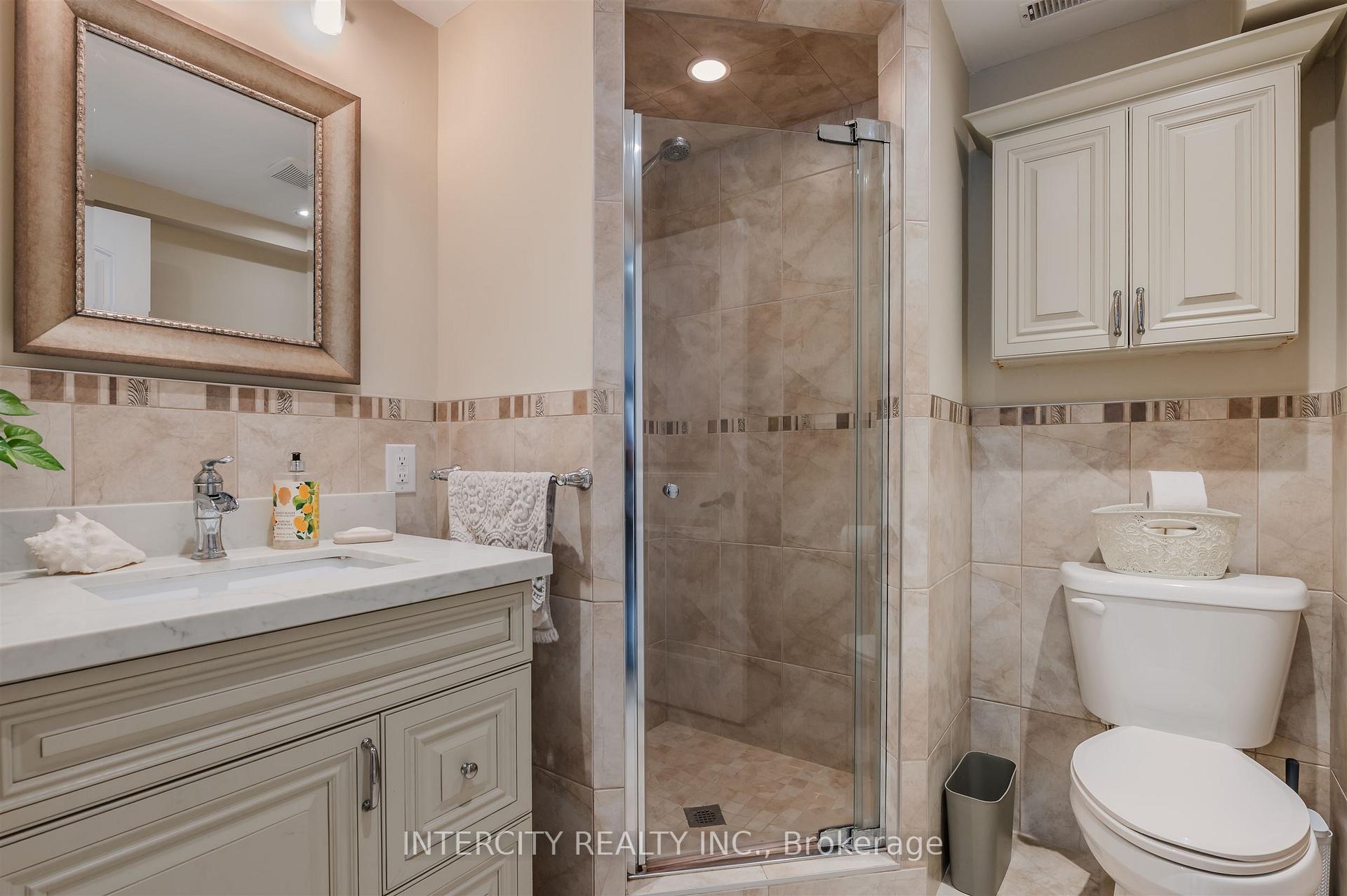 Photo 53 of 146 Connaught Crescent, Caledon, Bolton West — HOMEH