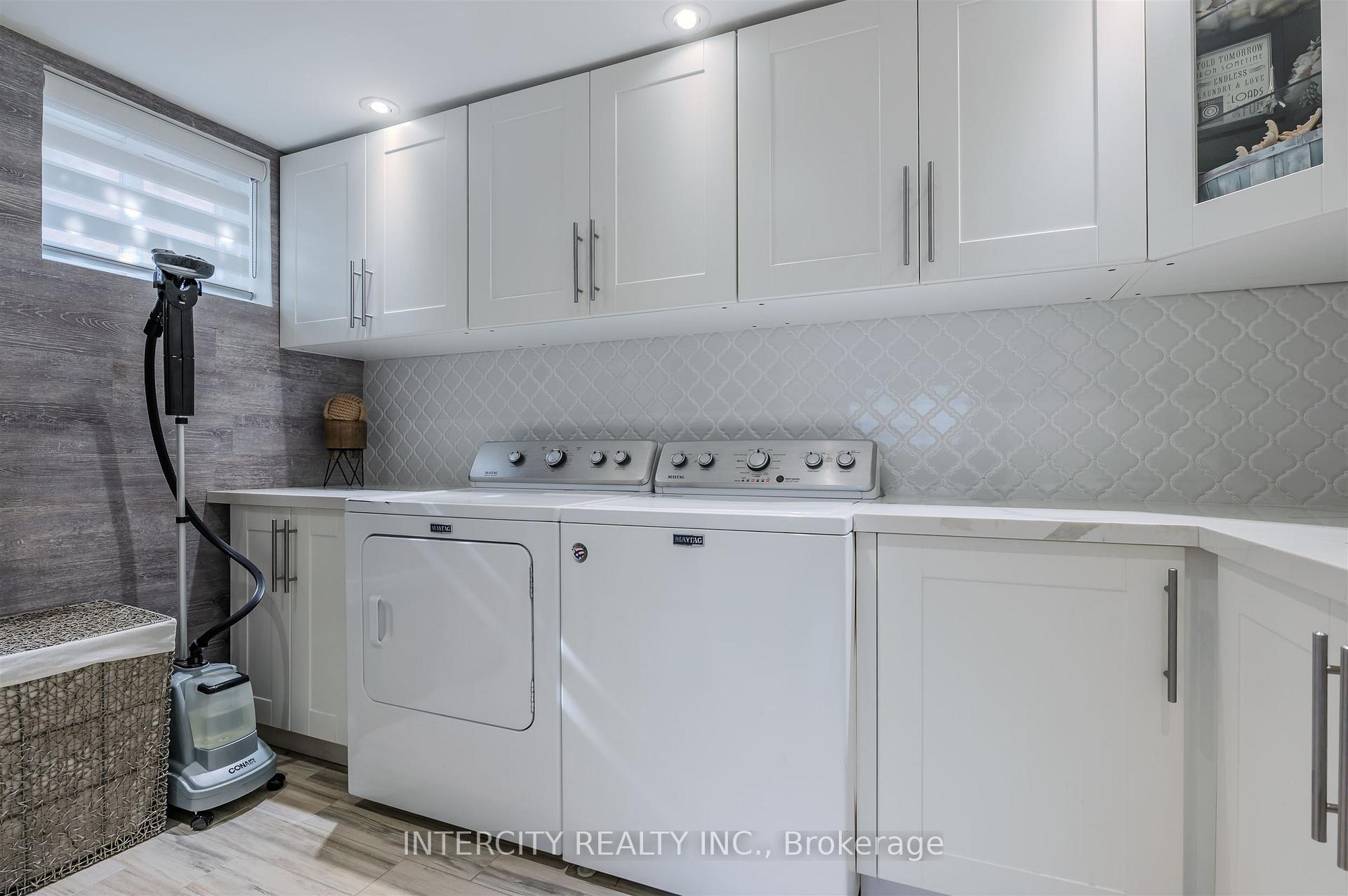 Photo 54 of 146 Connaught Crescent, Caledon, Bolton West — HOMEH