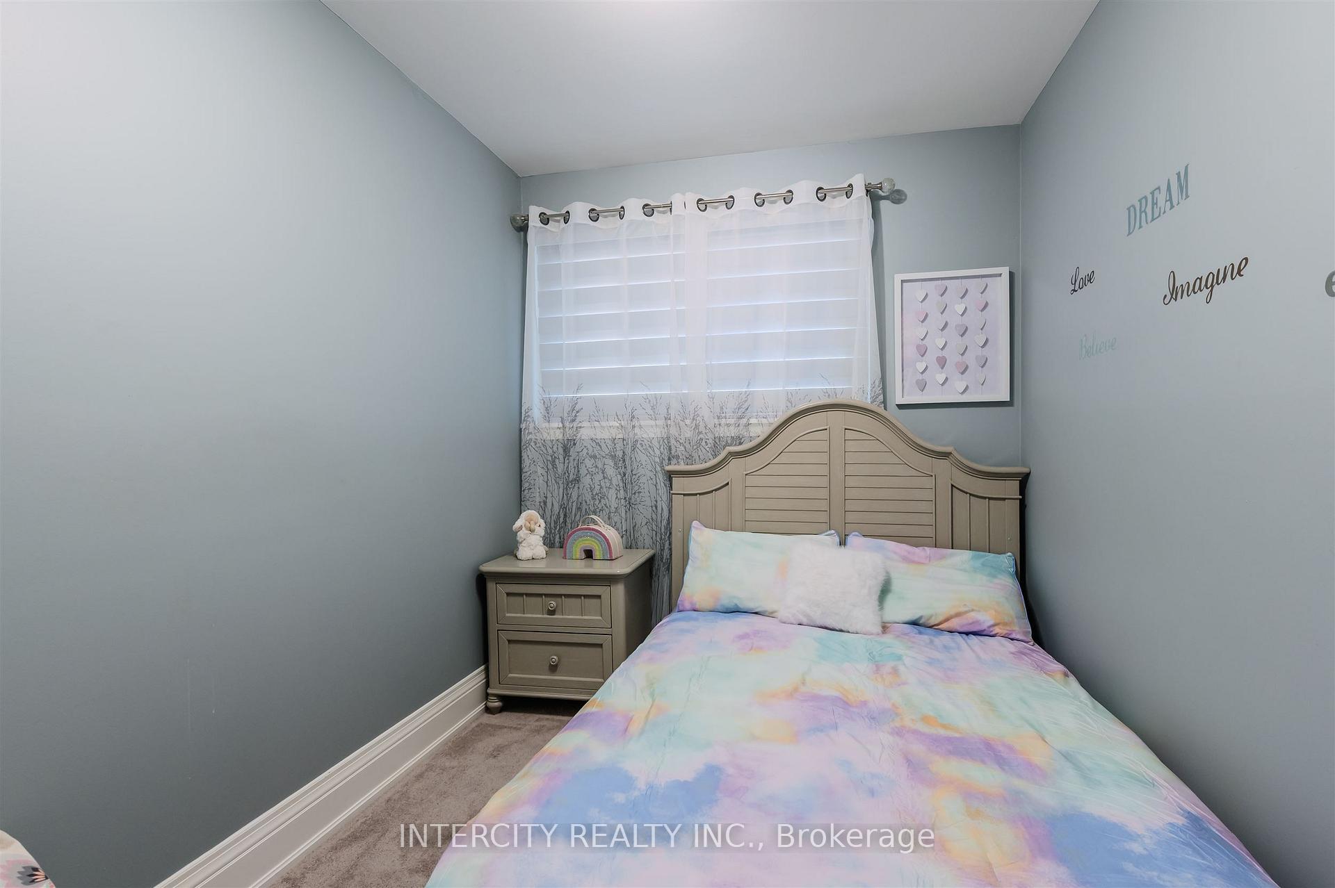 Photo 40 of 146 Connaught Crescent, Caledon, Bolton West — HOMEH