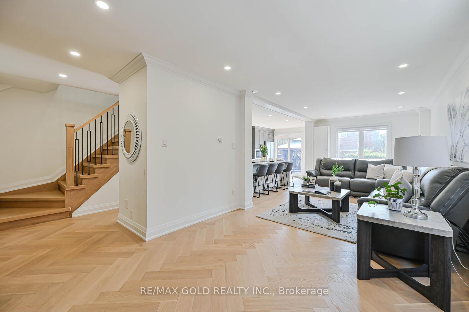 Photo 29 of 4 Silverstream Road, Brampton, Heart Lake West — HOMEH