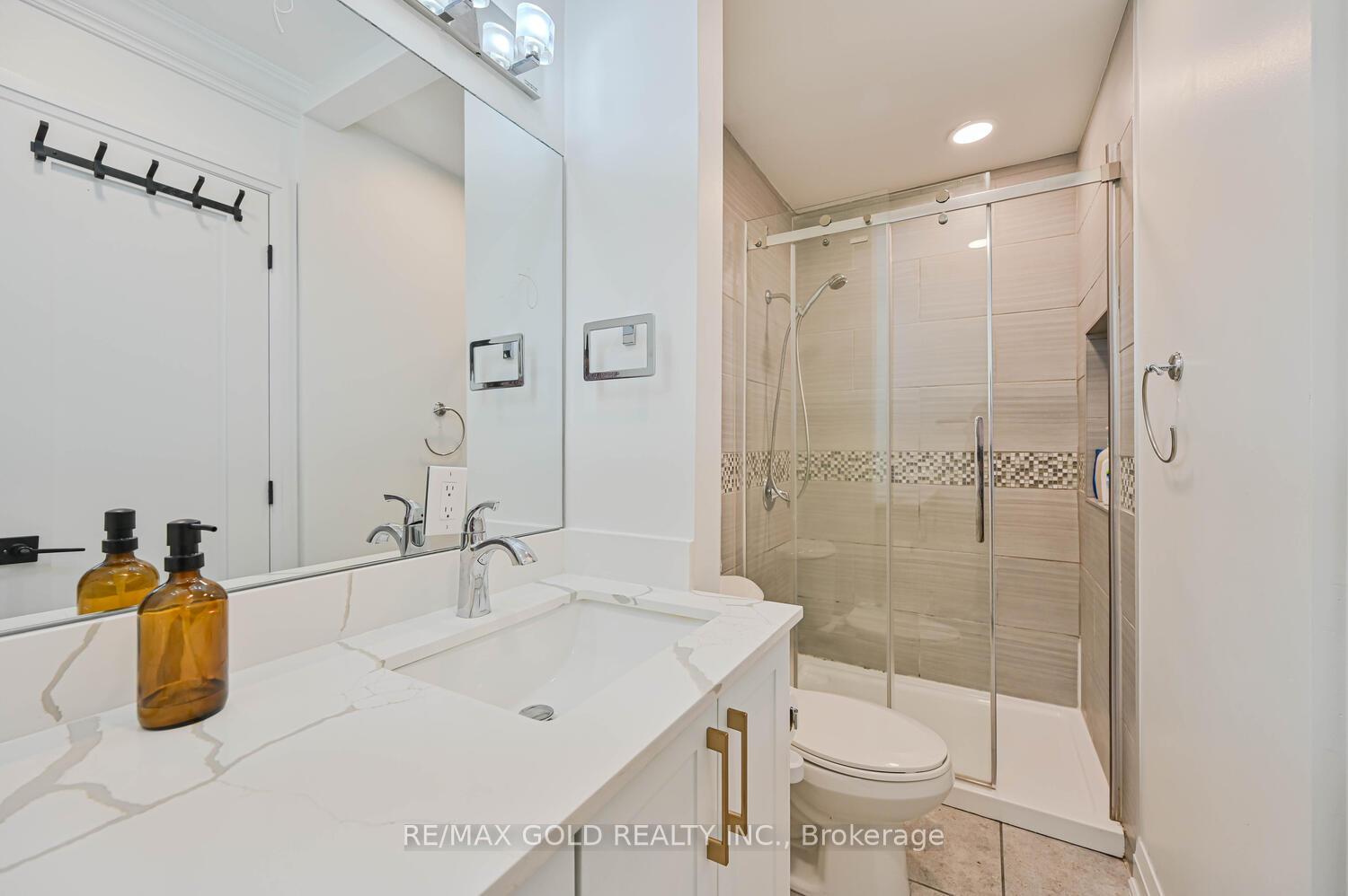 Photo 43 of 4 Silverstream Road, Brampton, Heart Lake West — HOMEH