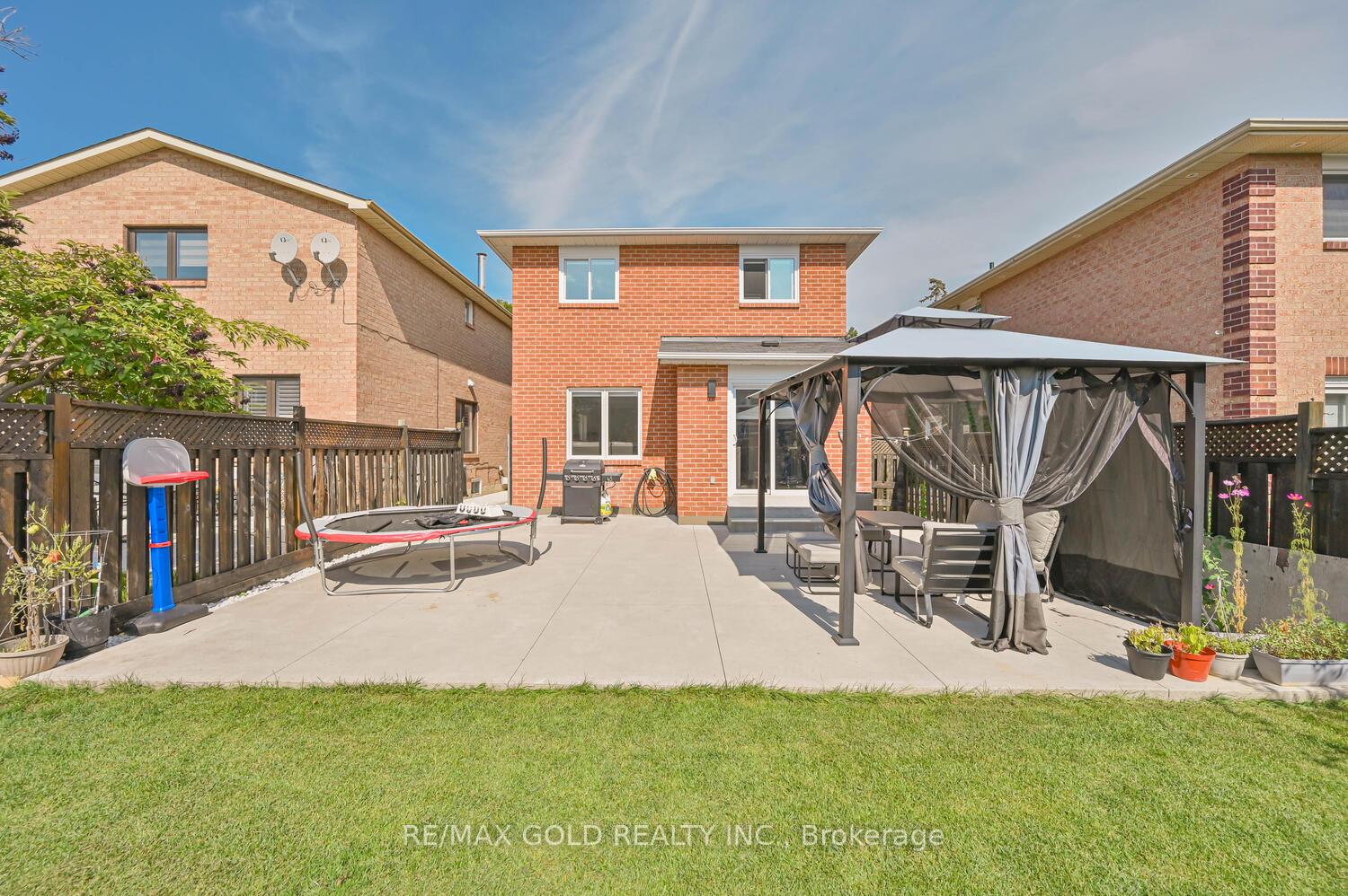 Photo 59 of 4 Silverstream Road, Brampton, Heart Lake West — HOMEH