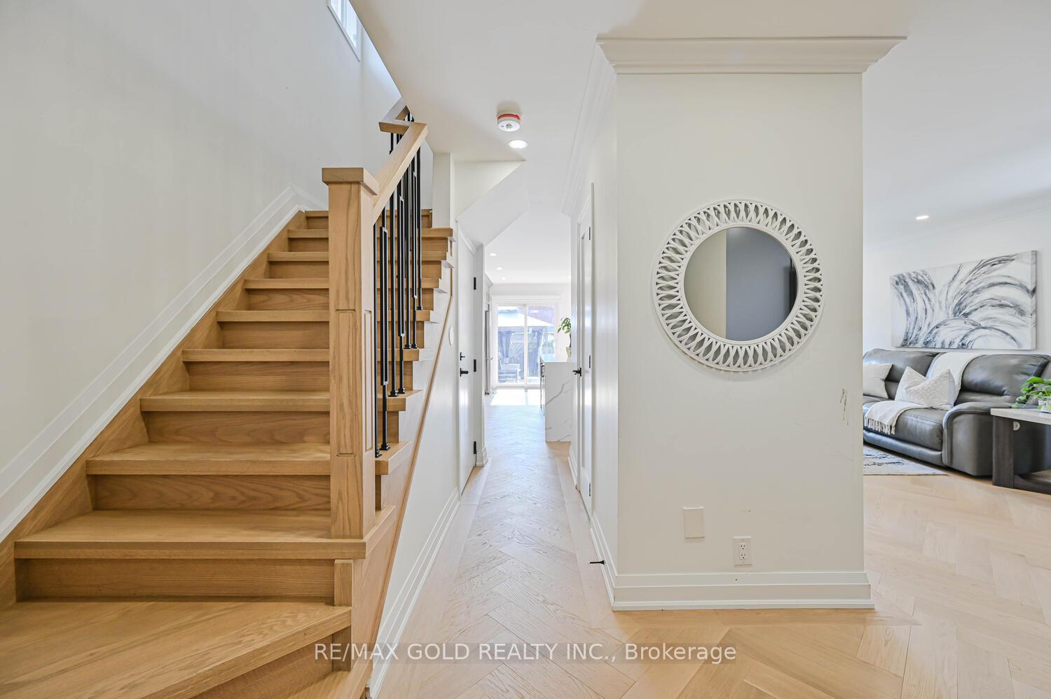 Photo 18 of 4 Silverstream Road, Brampton, Heart Lake West — HOMEH
