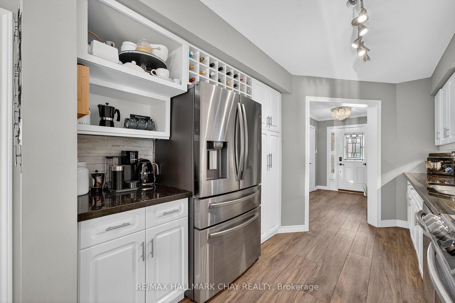 Photo 6 of 135 Green Briar Road, New Tecumseth, Alliston — HOMEH