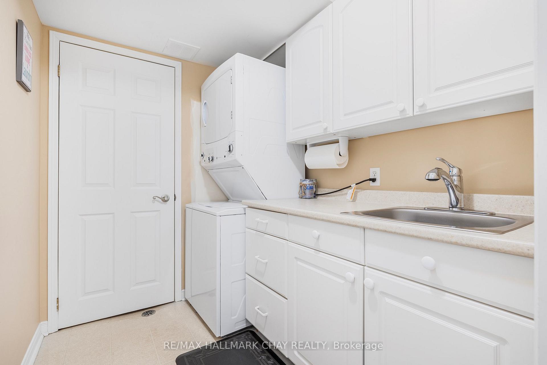 Photo 28 of 135 Green Briar Road, New Tecumseth, Alliston — HOMEH