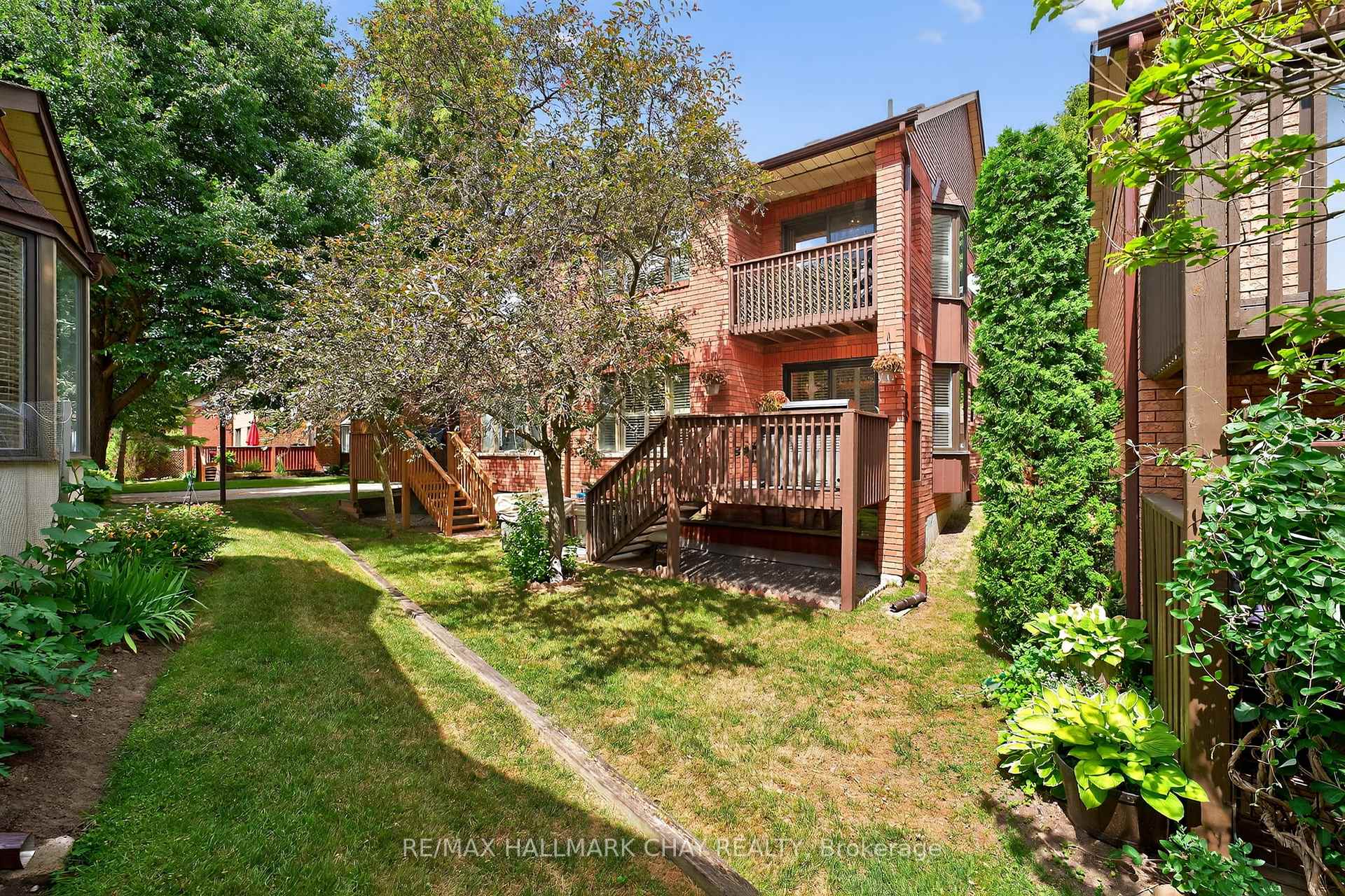 Photo 32 of 135 Green Briar Road, New Tecumseth, Alliston — HOMEH