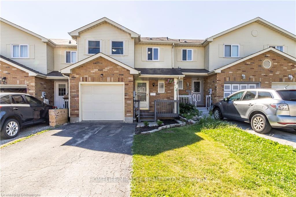 Photo 2 of 419 Downsview Place, Waterloo — HOMEH