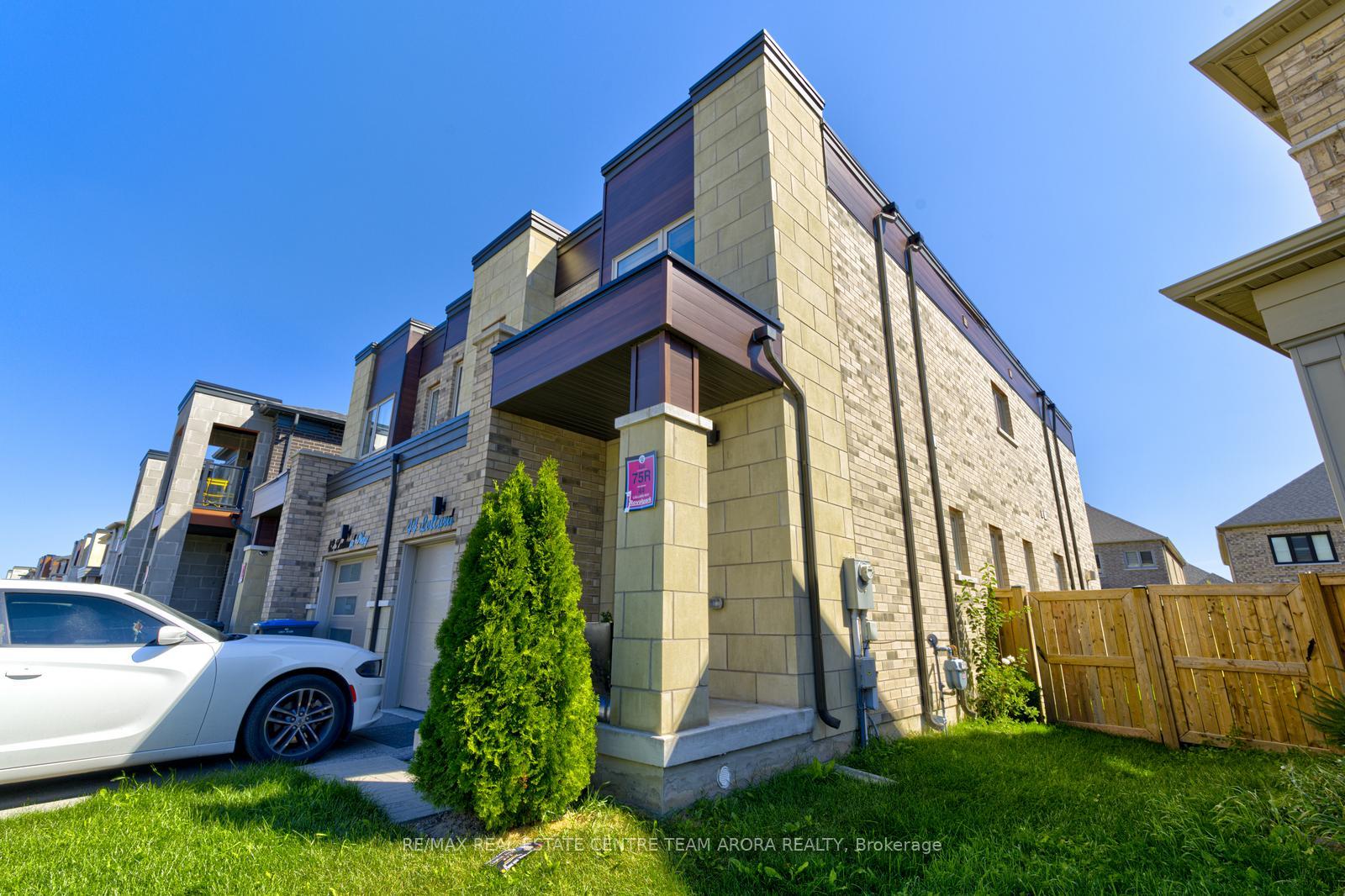 Photo 12 of 44 Lollard Way, Brampton, Bram West — HOMEH