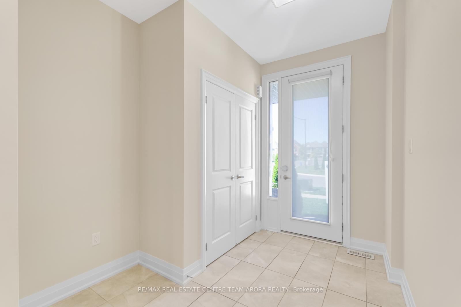 Photo 15 of 44 Lollard Way, Brampton, Bram West — HOMEH