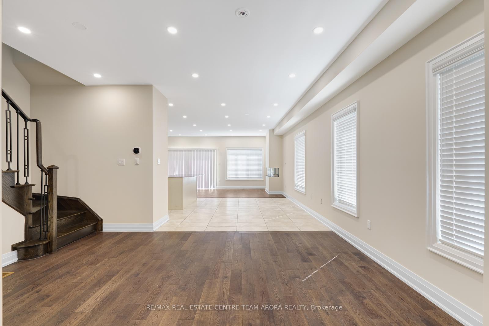 Photo 18 of 44 Lollard Way, Brampton, Bram West — HOMEH