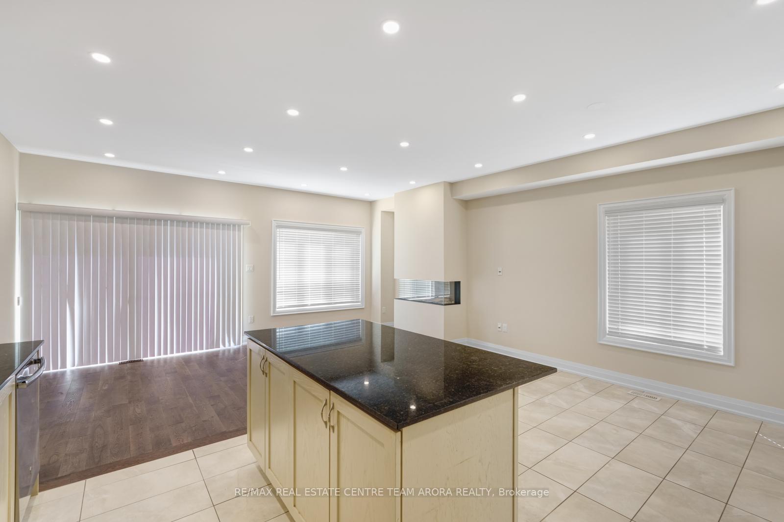 Photo 27 of 44 Lollard Way, Brampton, Bram West — HOMEH