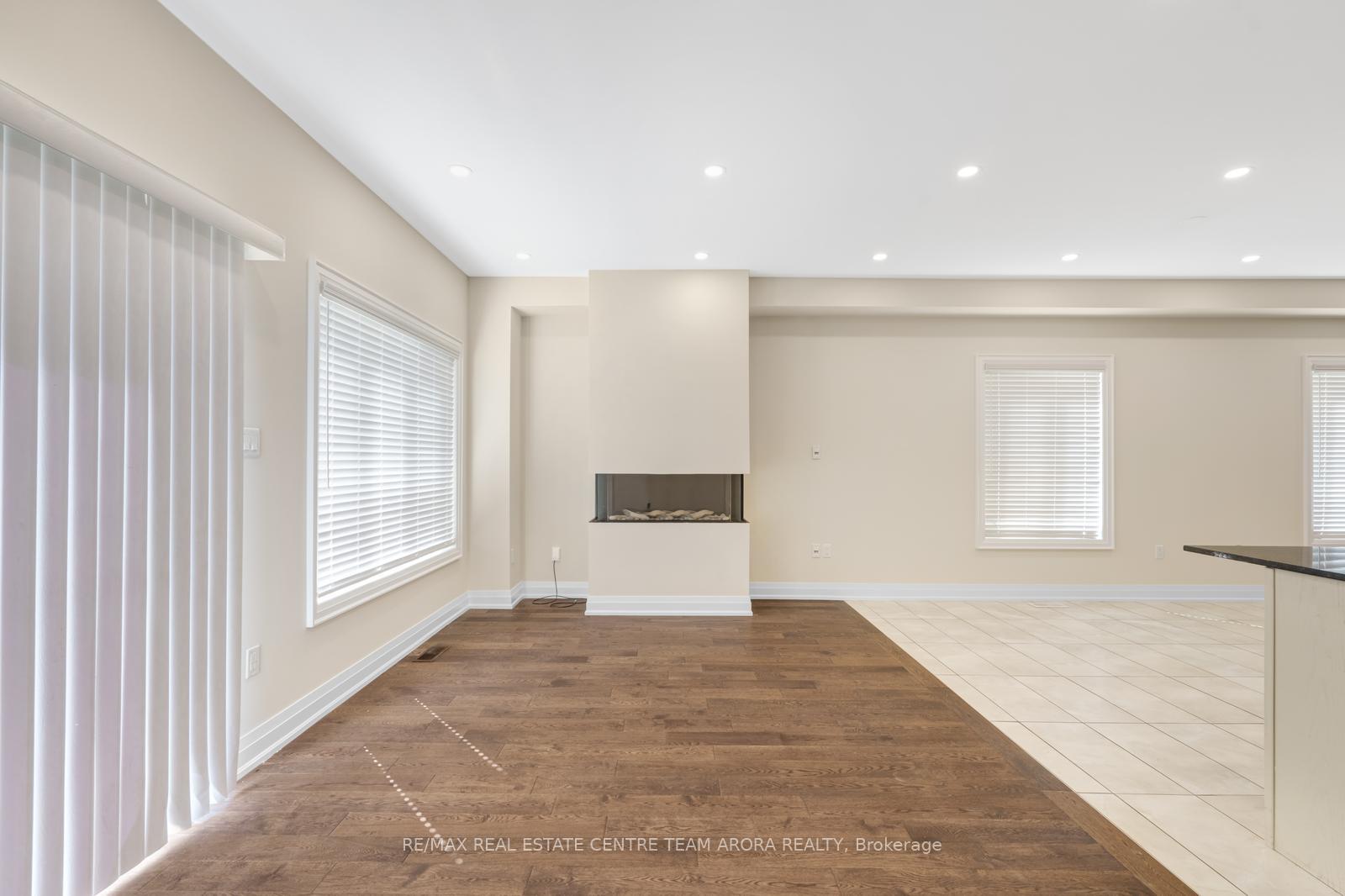 Photo 30 of 44 Lollard Way, Brampton, Bram West — HOMEH