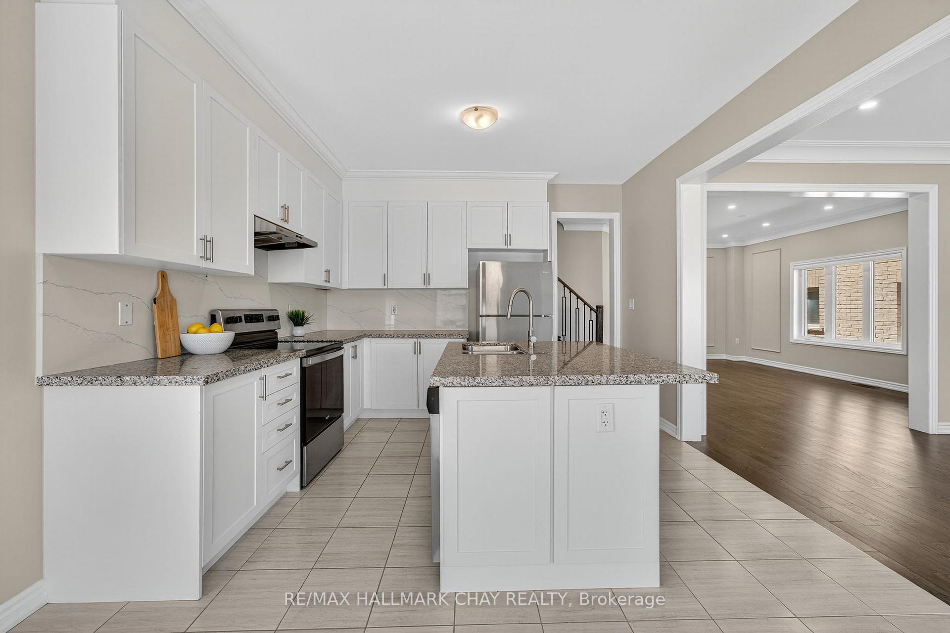 Photo 8 of 1378 Broderick Street, Innisfil, Alcona — HOMEH