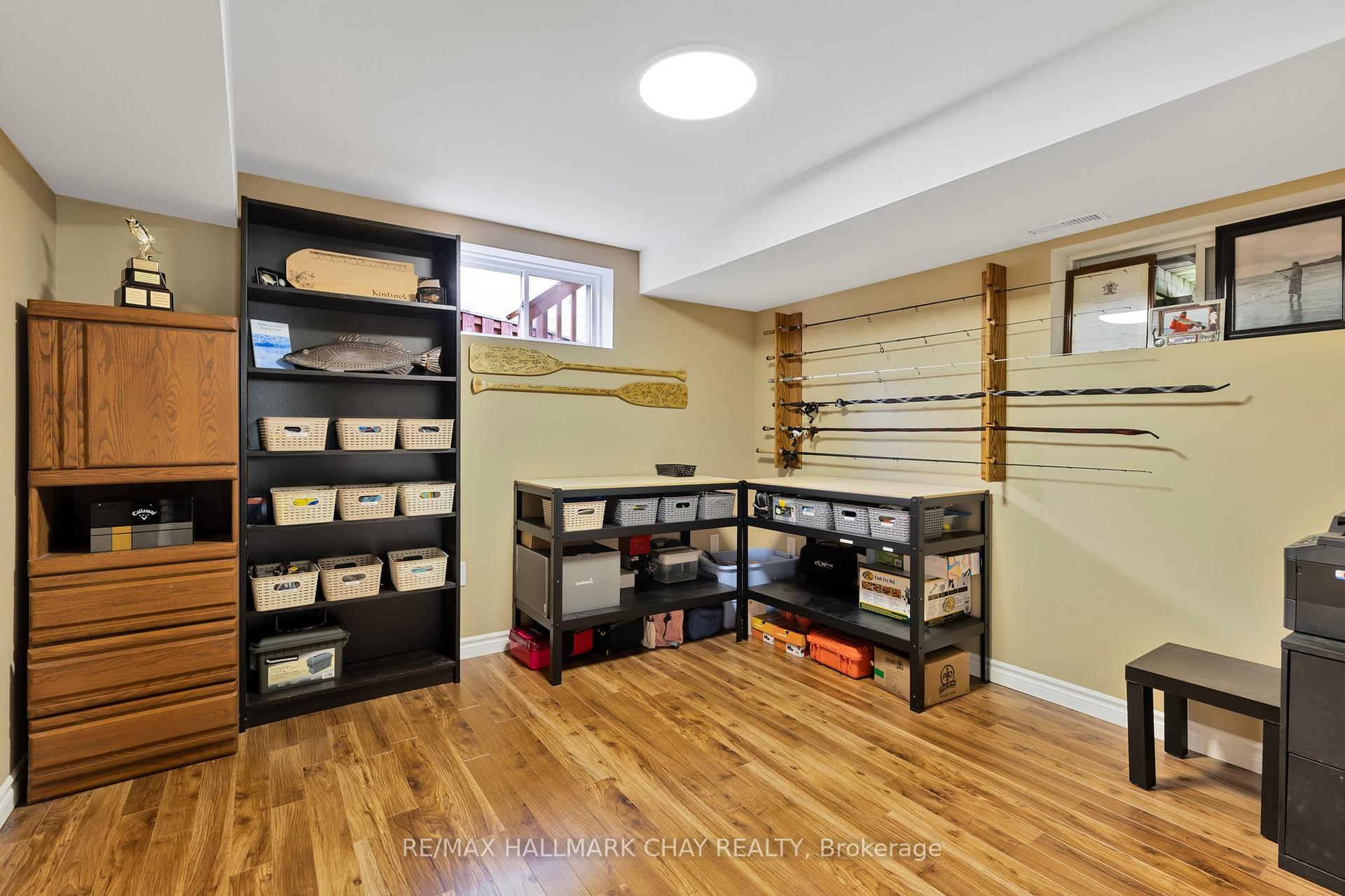 Photo 24 of 28 Bloom Crescent, Barrie, Ardagh — HOMEH