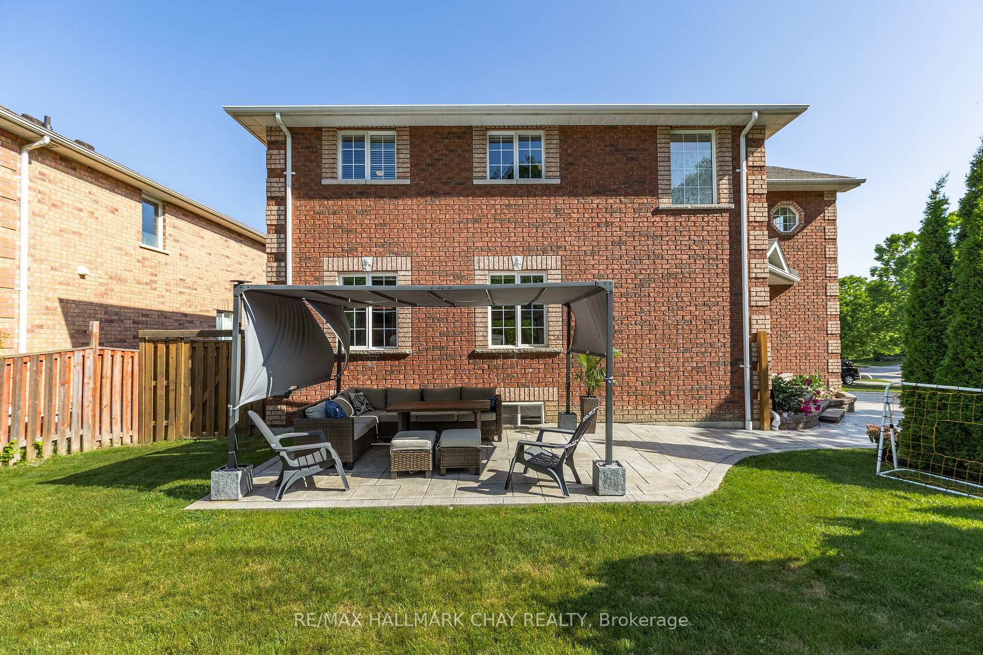 Photo 28 of 28 Bloom Crescent, Barrie, Ardagh — HOMEH