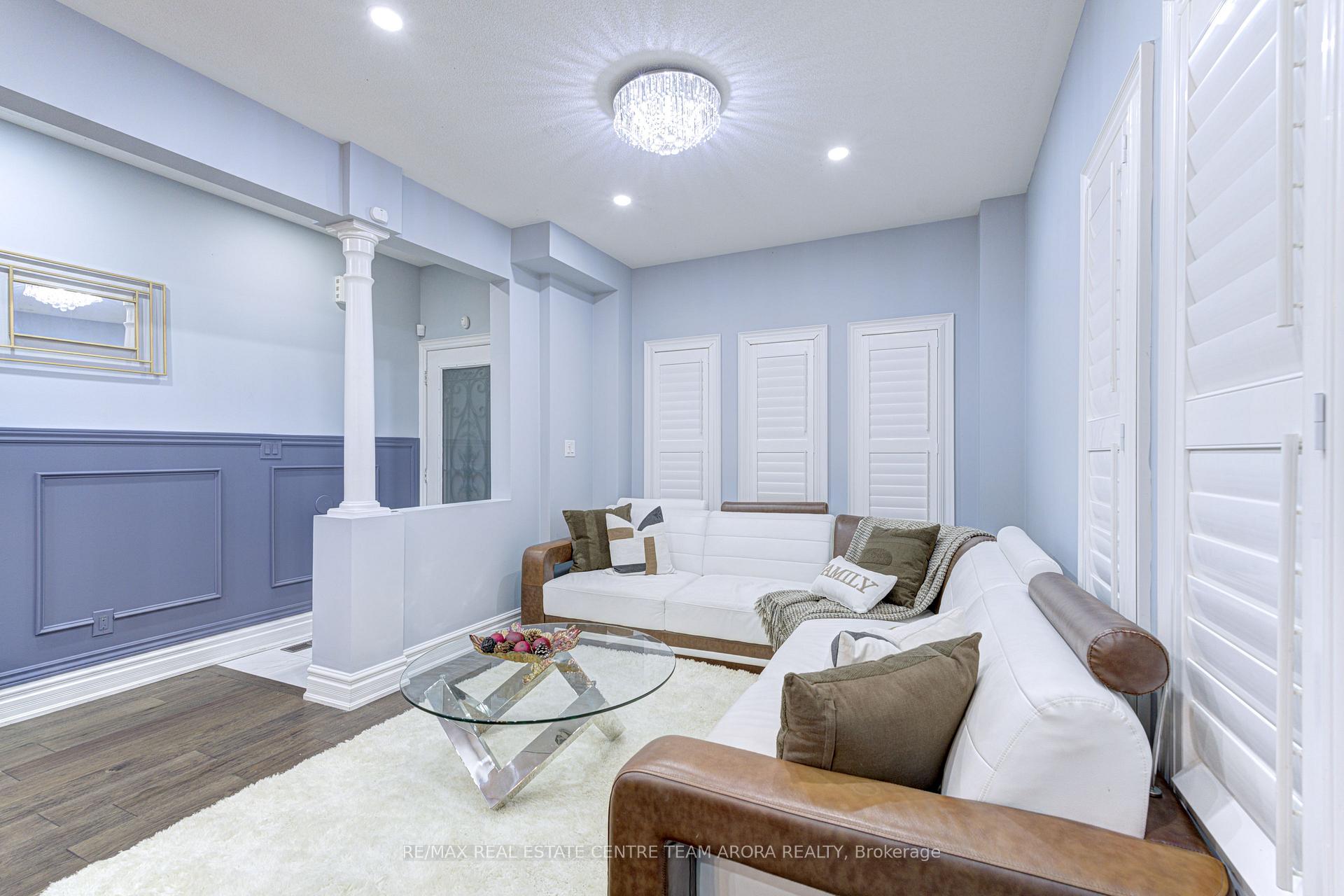 Photo 5 of 83 Commodore Drive, Brampton, Credit Valley — HOMEH