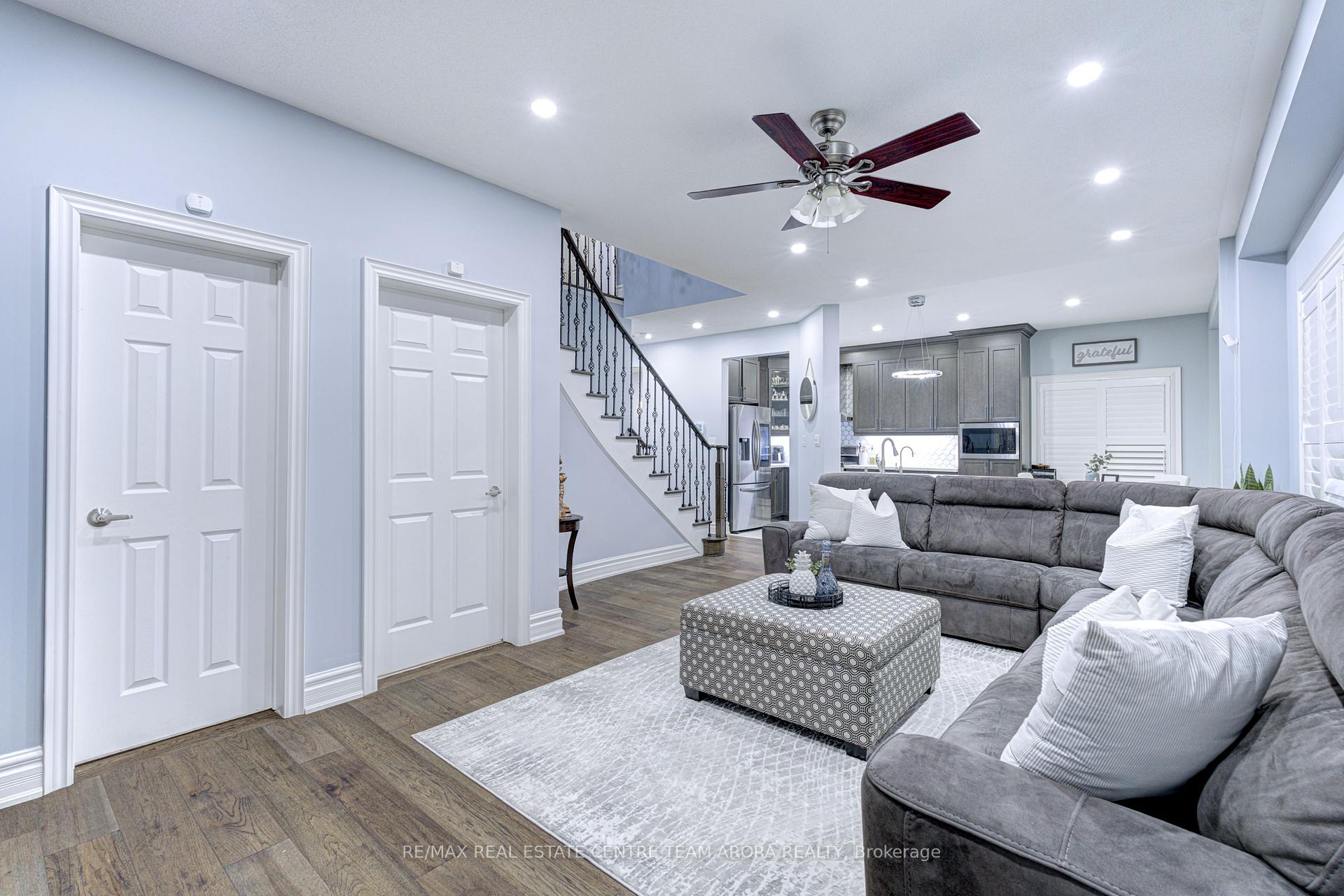 Photo 11 of 83 Commodore Drive, Brampton, Credit Valley — HOMEH