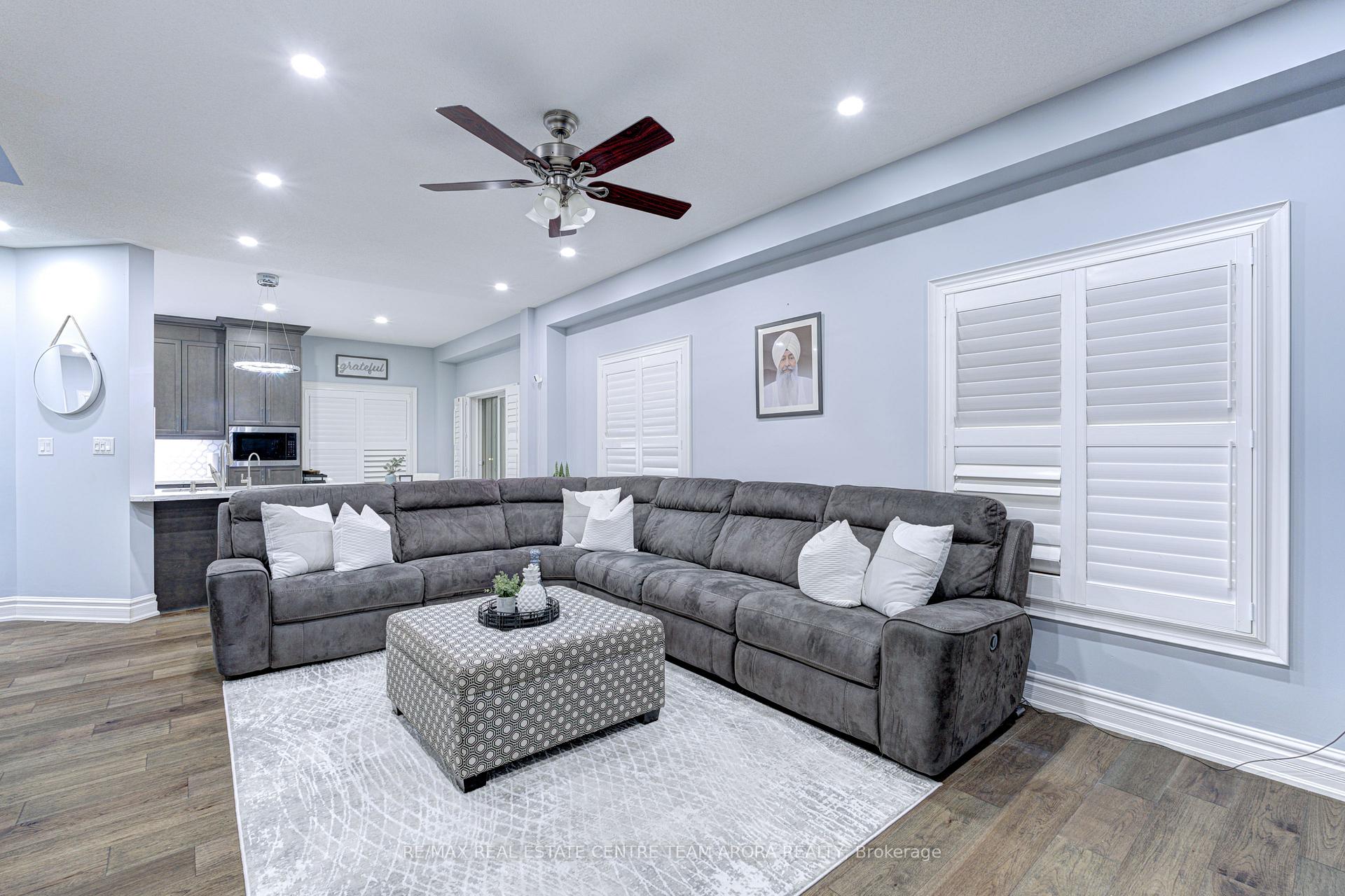 Photo 13 of 83 Commodore Drive, Brampton, Credit Valley — HOMEH