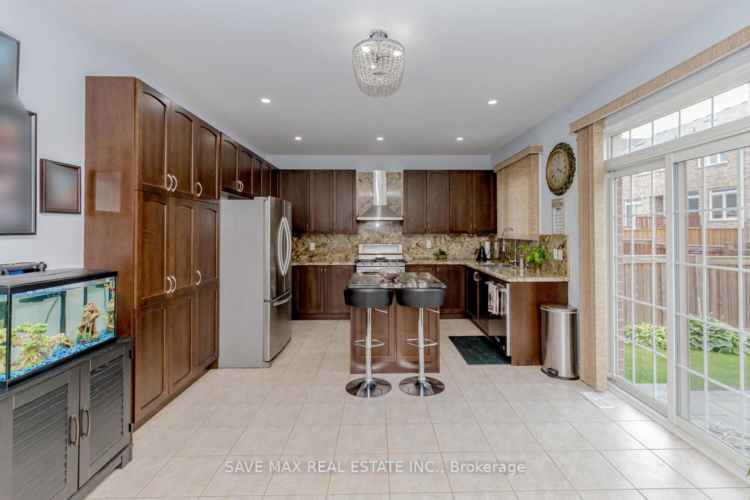 Photo 8 of 2 Templehill Road, Brampton, Sandringham-Wellington — HOMEH