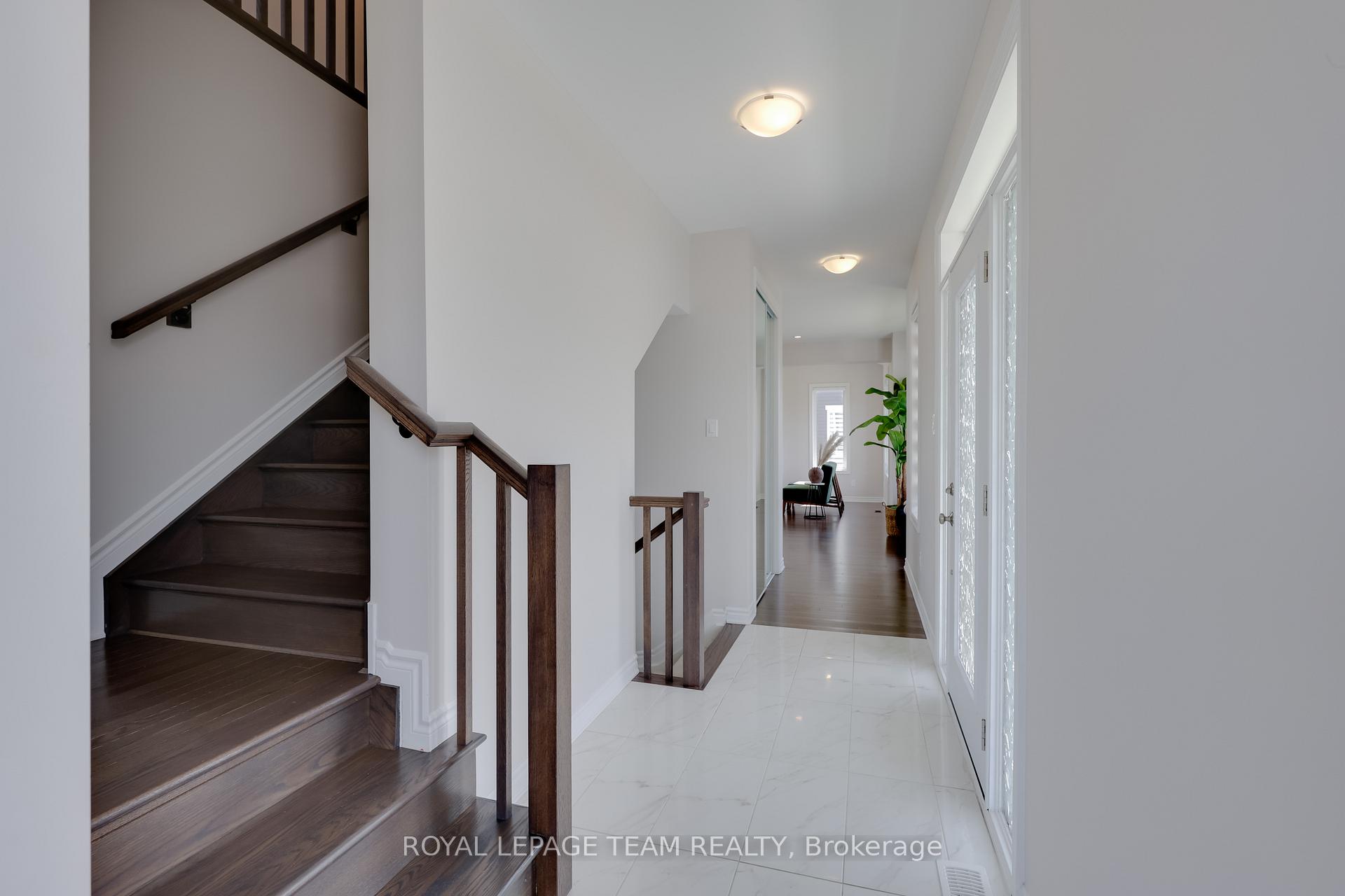 Photo 6 of 2032 Elevation Road, Ottawa, Barrhaven - Half Moon Bay — HOMEH