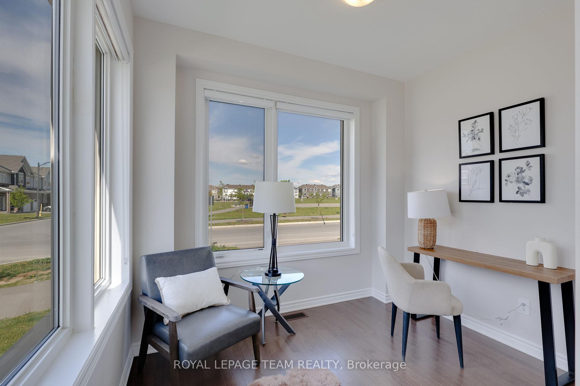 Photo 8 of 2032 Elevation Road, Ottawa, Barrhaven - Half Moon Bay — HOMEH