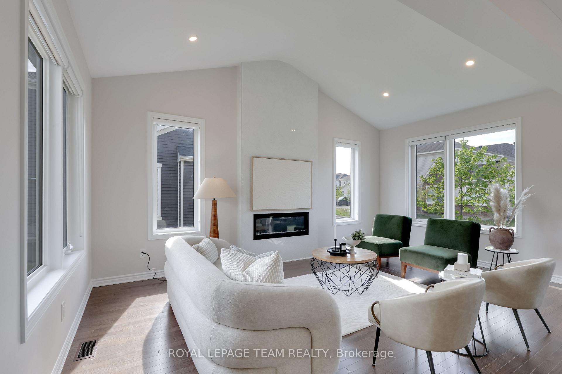 Photo 14 of 2032 Elevation Road, Ottawa, Barrhaven - Half Moon Bay — HOMEH