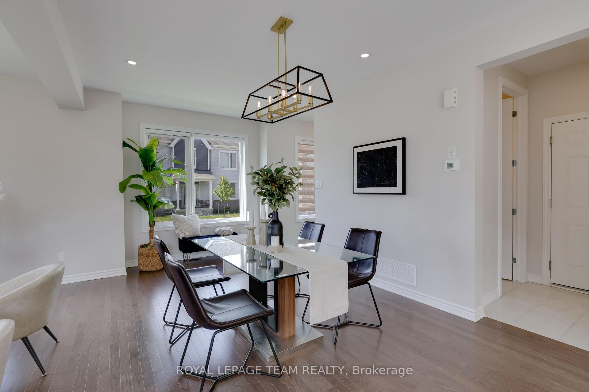 Photo 17 of 2032 Elevation Road, Ottawa, Barrhaven - Half Moon Bay — HOMEH