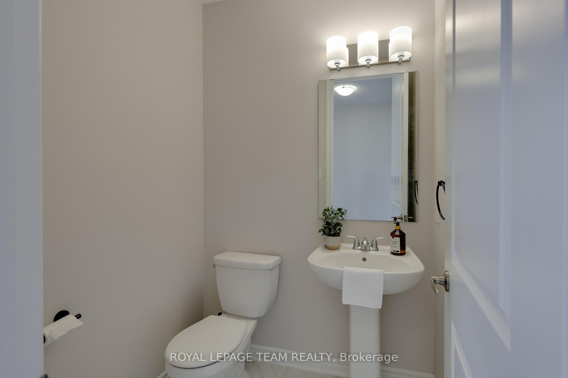 Photo 26 of 2032 Elevation Road, Ottawa, Barrhaven - Half Moon Bay — HOMEH