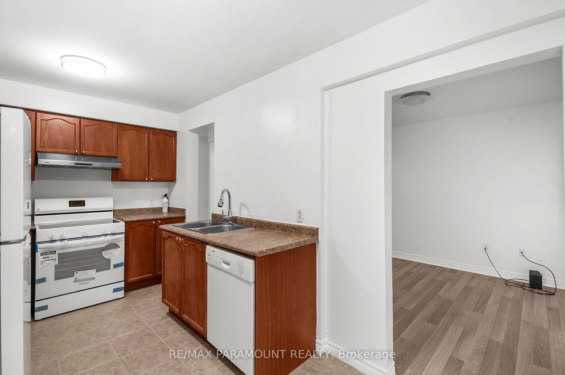 Photo 11 of Unit 71, 250 Ainslie Street, Cambridge — HOMEH