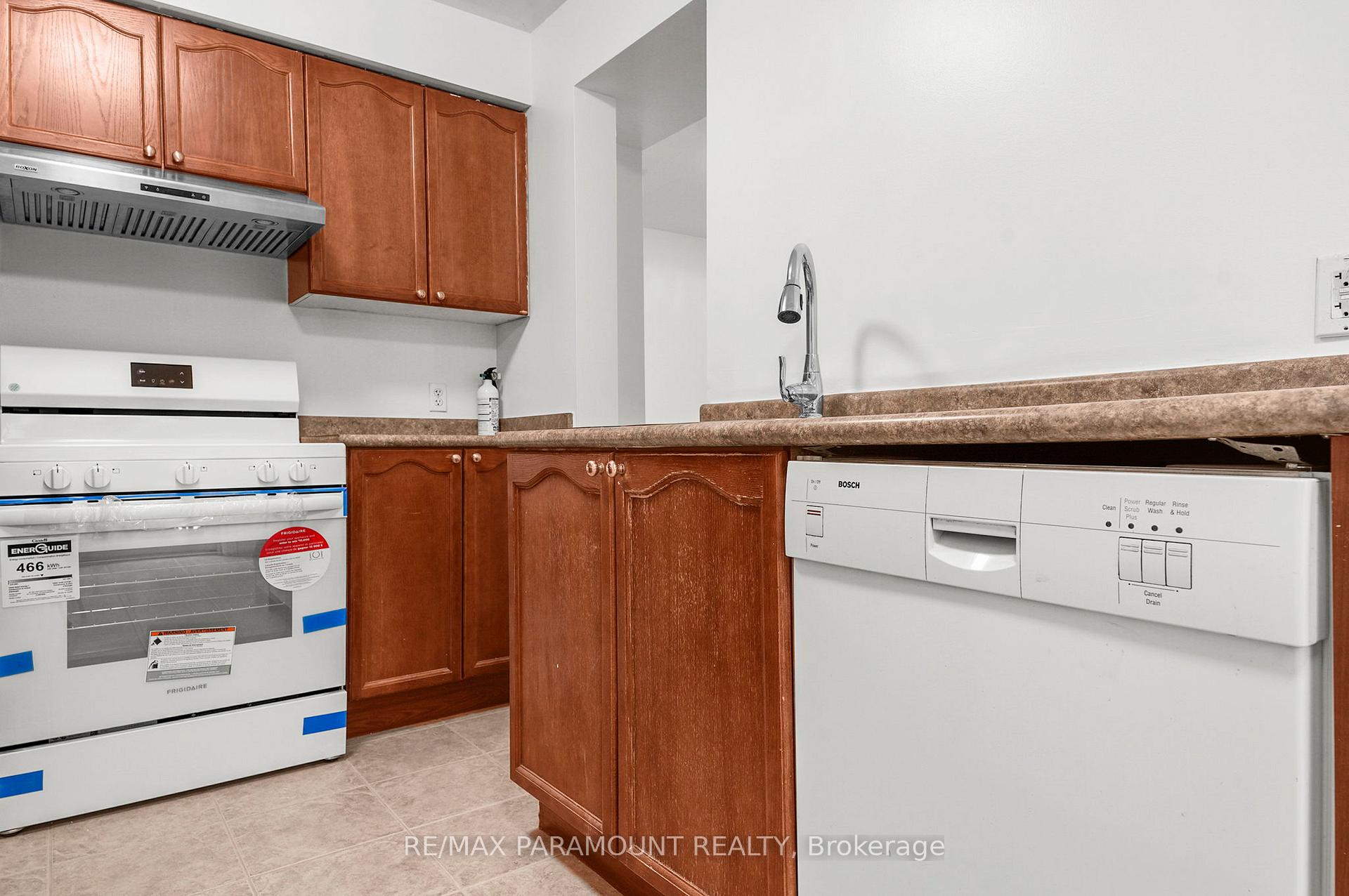 Photo 14 of Unit 71, 250 Ainslie Street, Cambridge — HOMEH