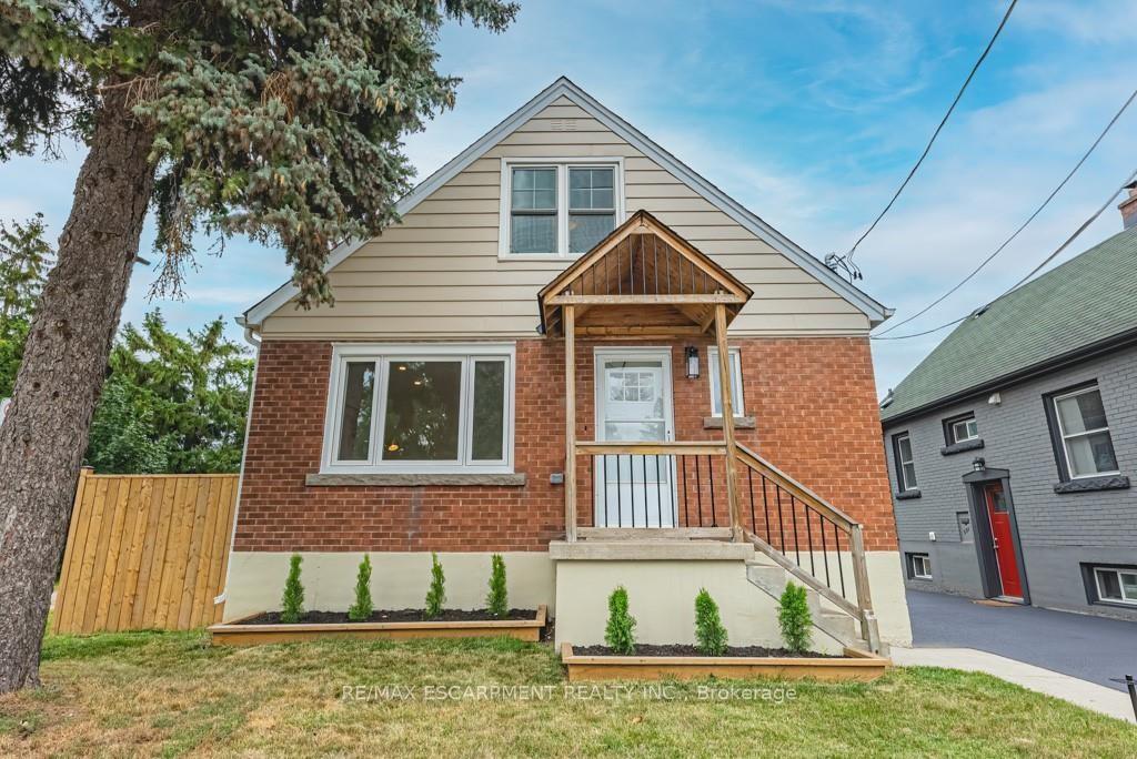Photo 1 of Unit LOWER, 587 Queensdale Avenue E, Hamilton, Eastmount — HOMEH