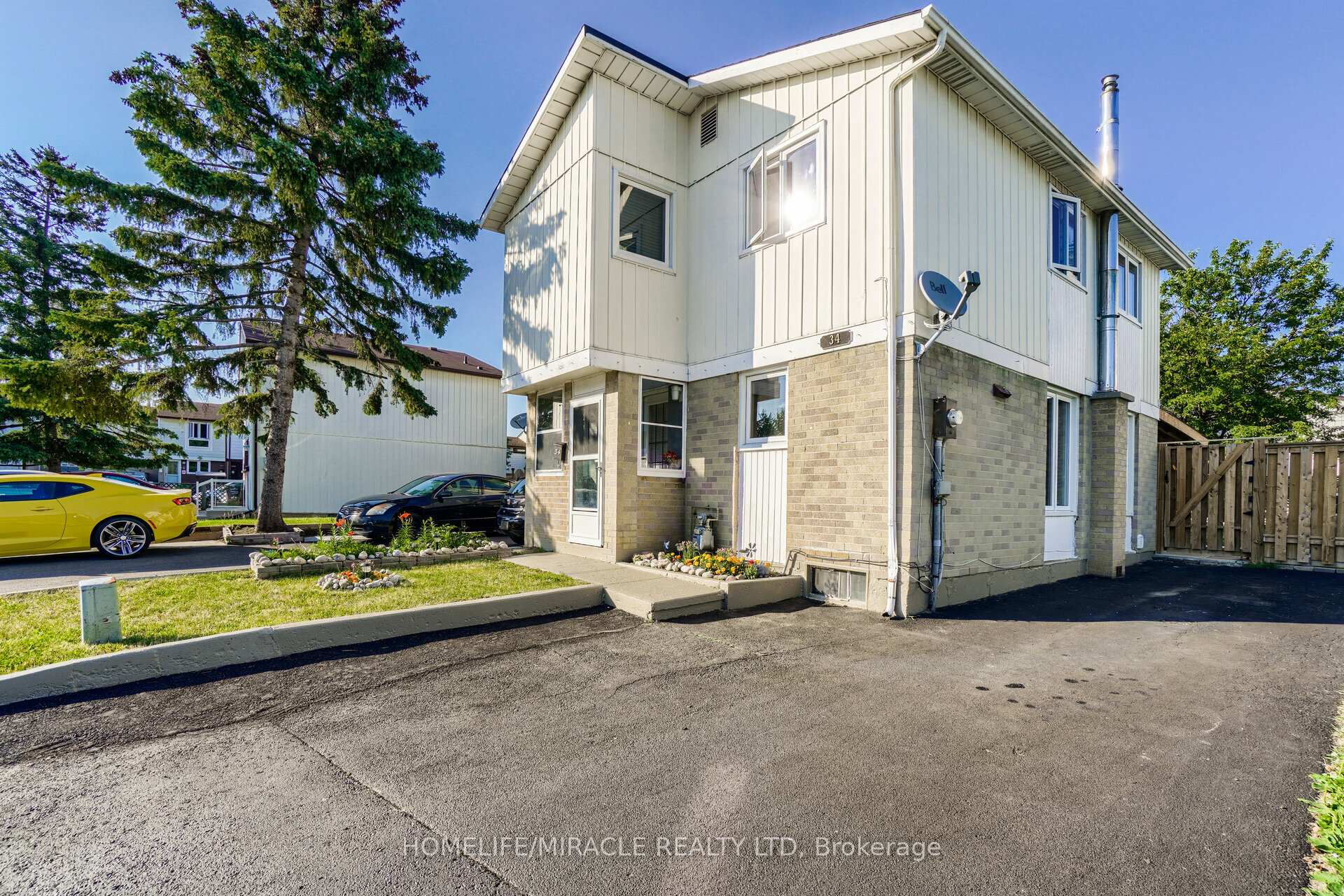 Photo 31 of 34 Greenbush Crescent, Brampton, Northgate — HOMEH