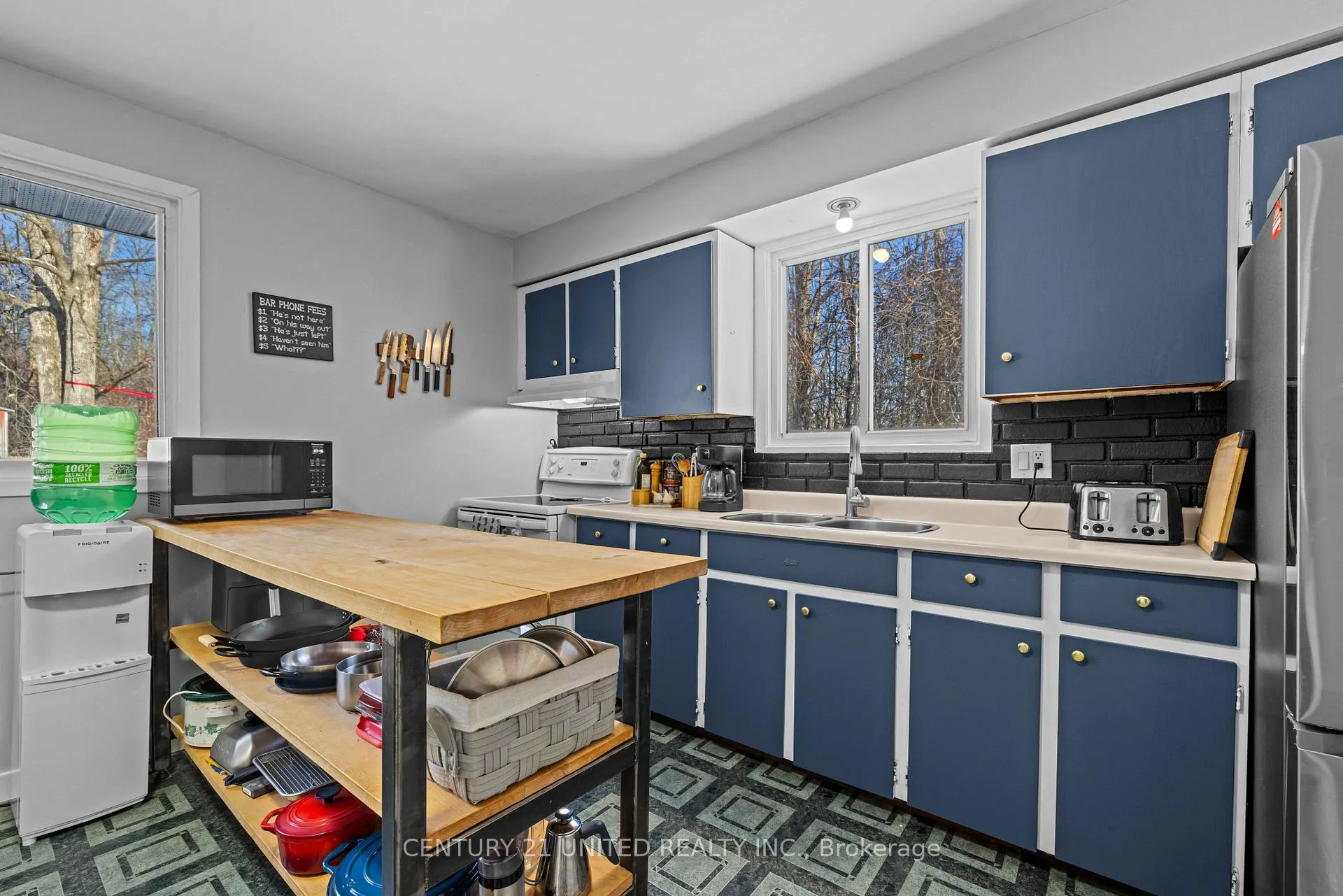Photo 6 of 1100 Listowel Line, Selwyn — HOMEH