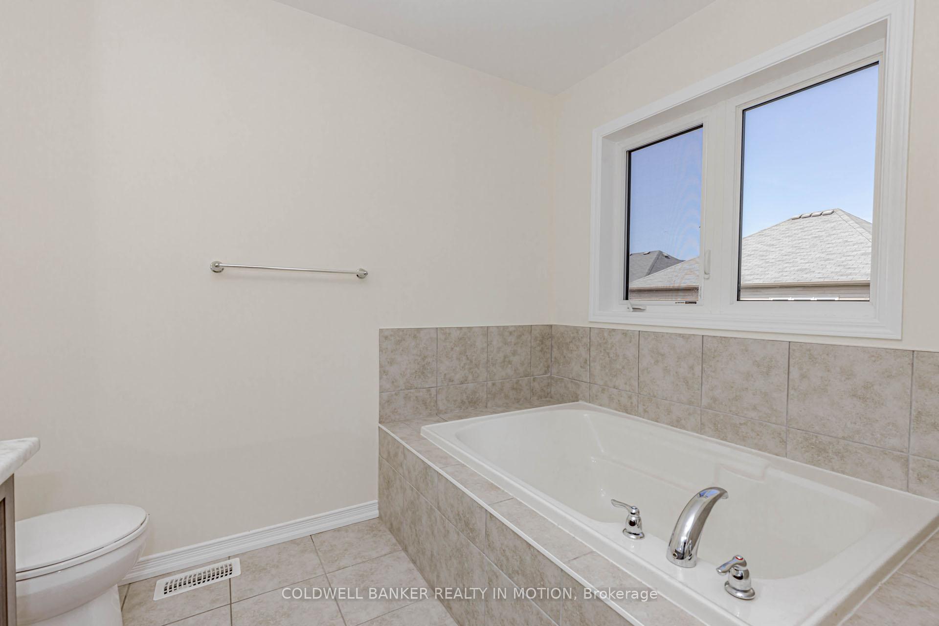 Photo 34 of 6 Alexandra Drive, Thorold, Hurricane/Merrittville — HOMEH