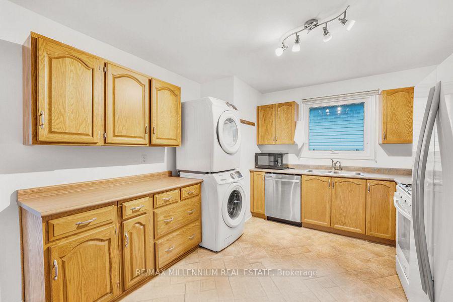 Photo 7 of 44 Hanmer Street E, Barrie, East Bayfield — HOMEH